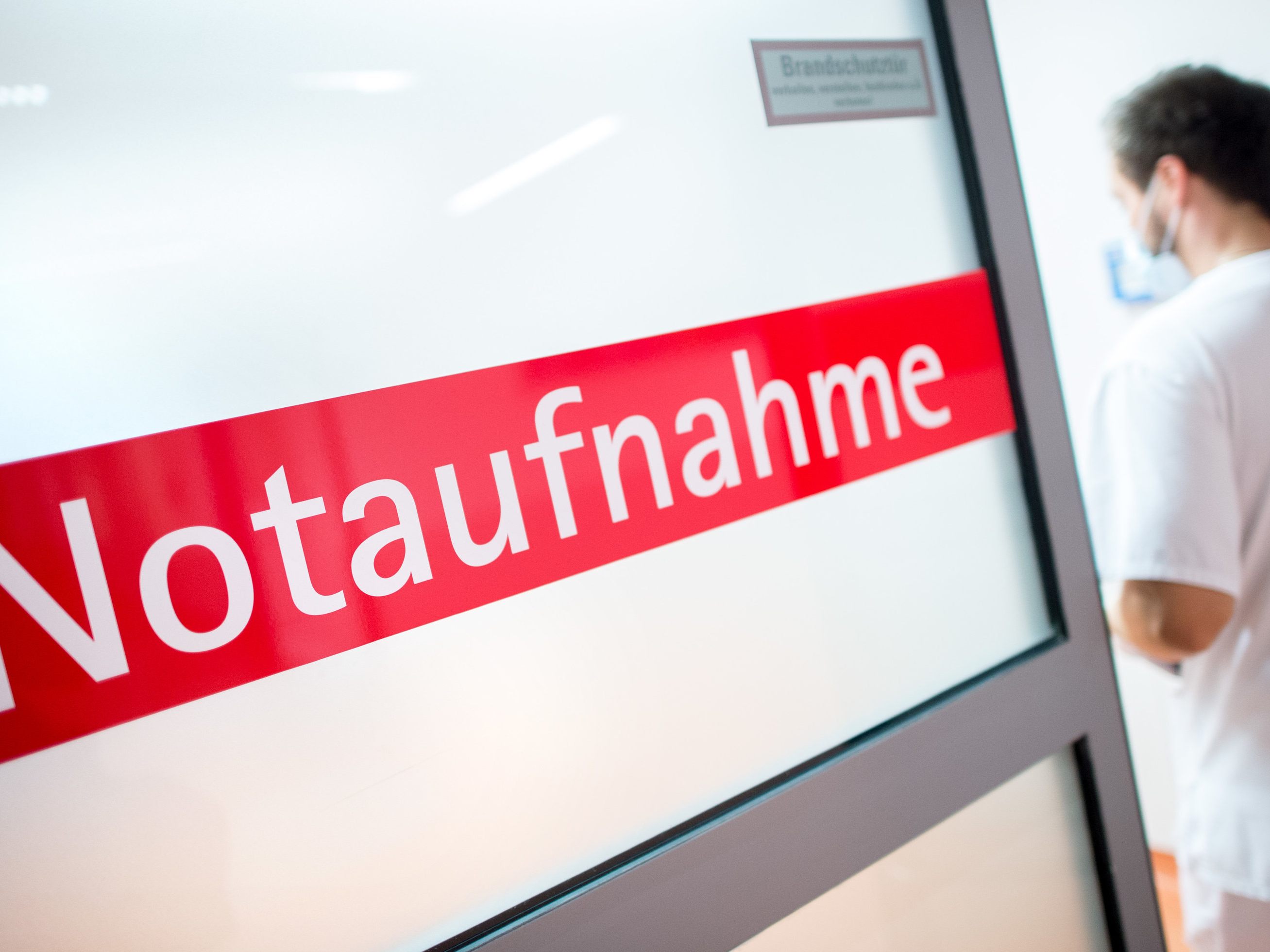 Die Ärzte und Ärztinnen der Klinik Ottakring warnen auf einem Ausfall der Zentralen Notaufnahme wegen Personalmangels.