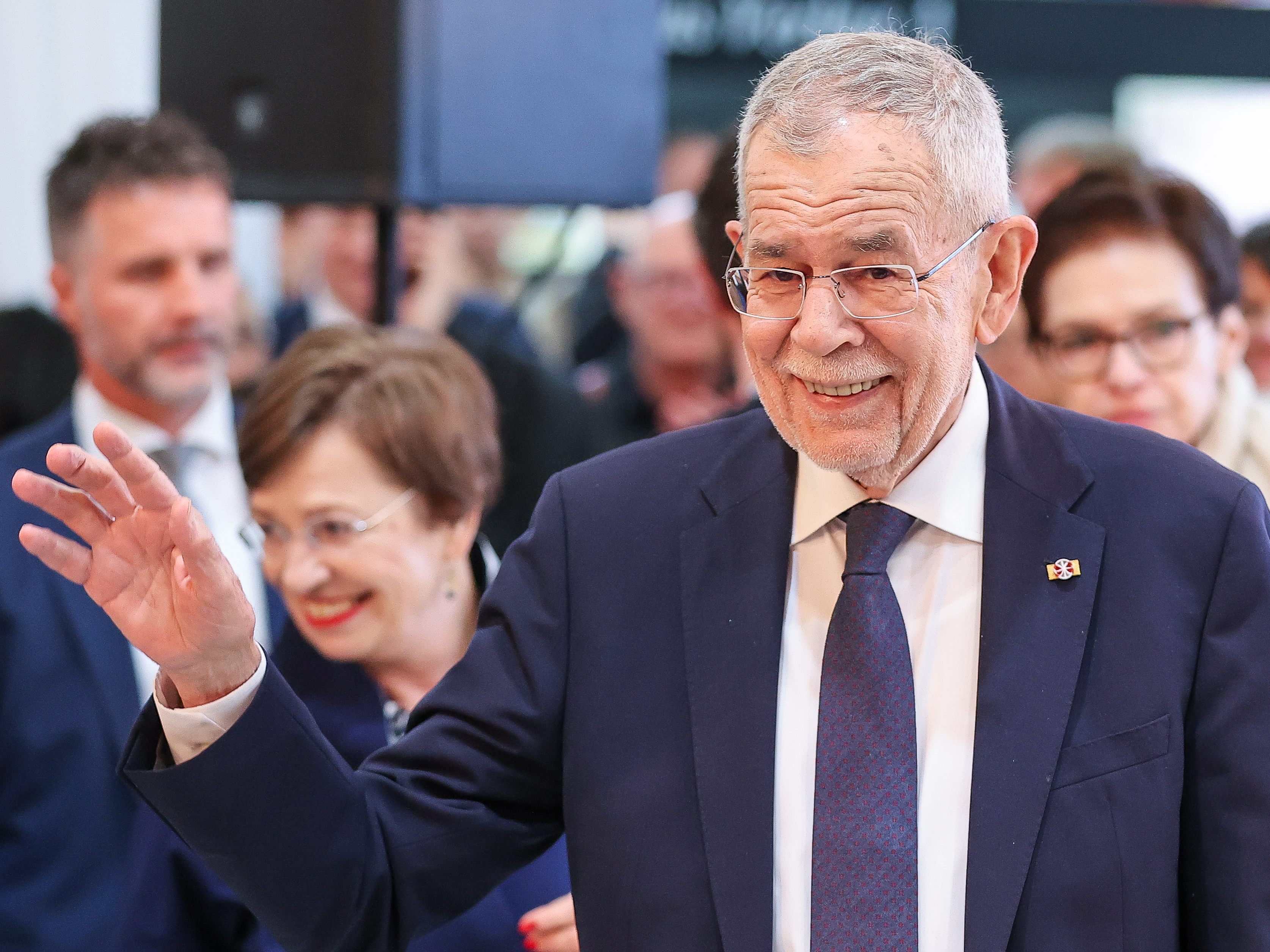 Van der Bellen reist Mitte Mai zu Gipfel des Europarats nach Island. Van der Bellen reist Mitte Mai zu Gipfel des Europarats nach Island.
