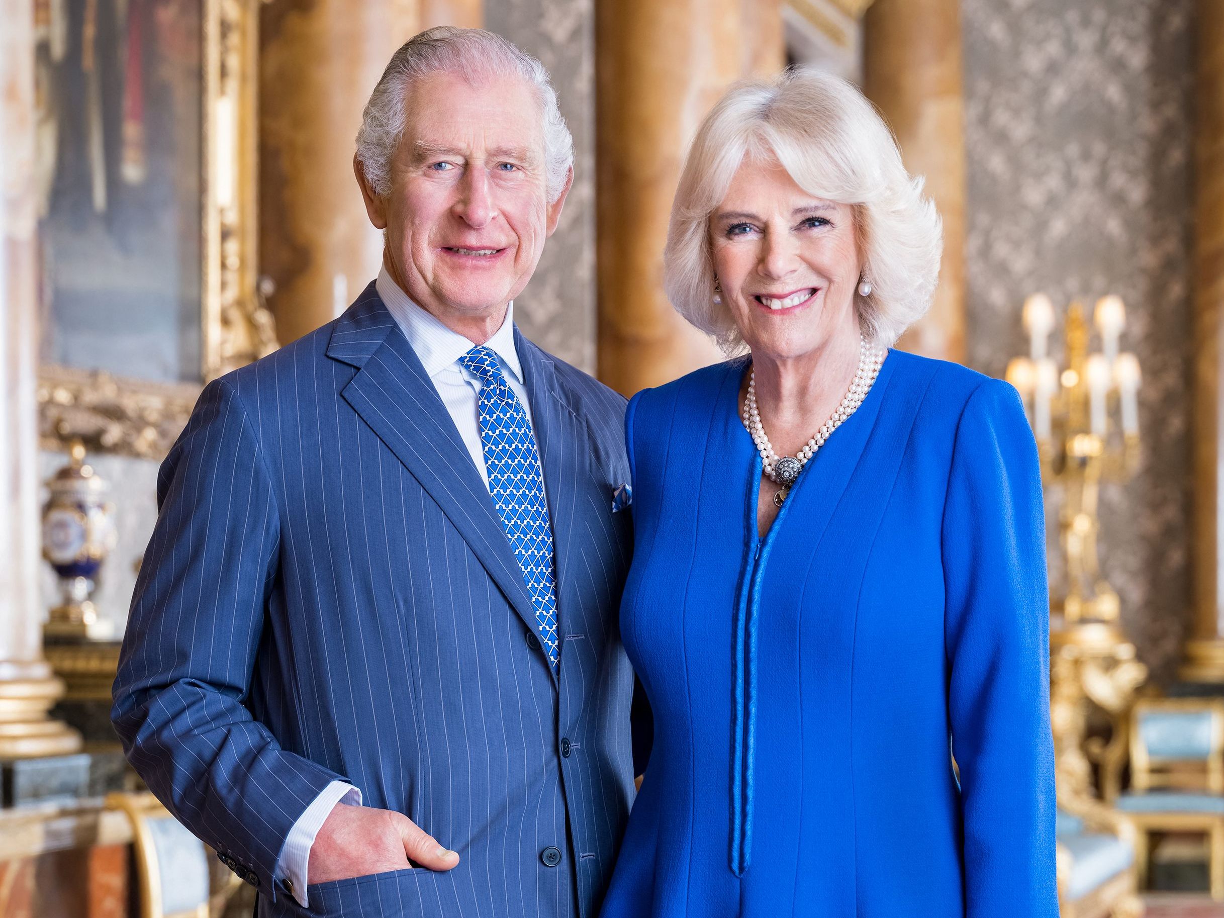 Am 6. Mai wird Charles zum König gekrönt. Am 6. Mai wird Charles zum König gekrönt.
