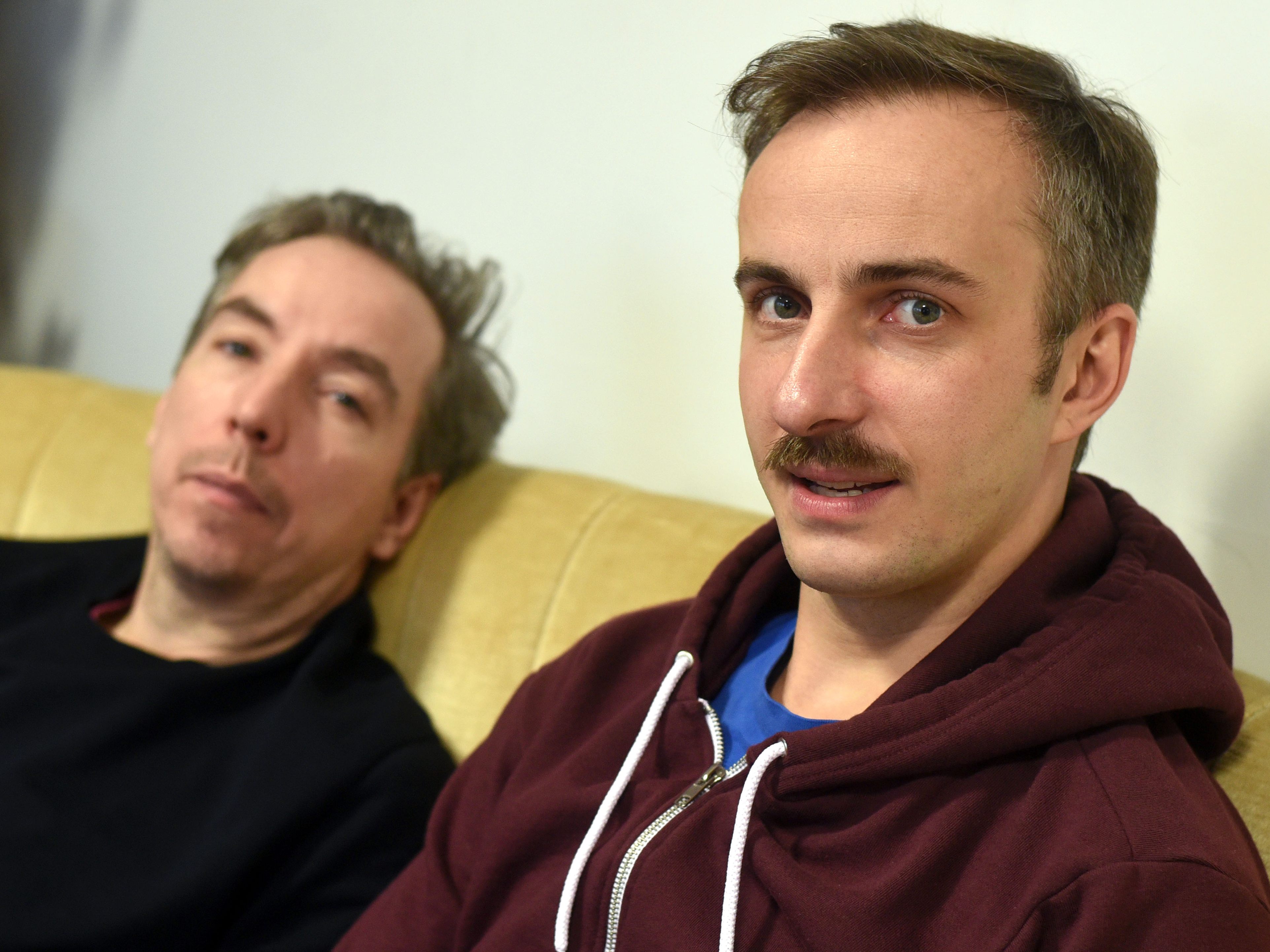 Jan Böhmermann und Olli Schulz kommentieren den ESC für den ORF.