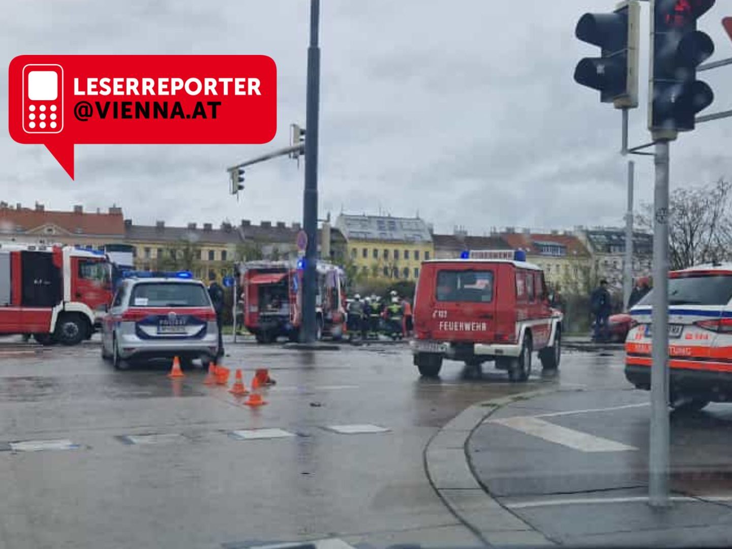 Schwerer Unfall auf der Edelsinnstraße in Wien-Meidling. Schwerer Unfall auf der Edelsinnstraße in Wien-Meidling.