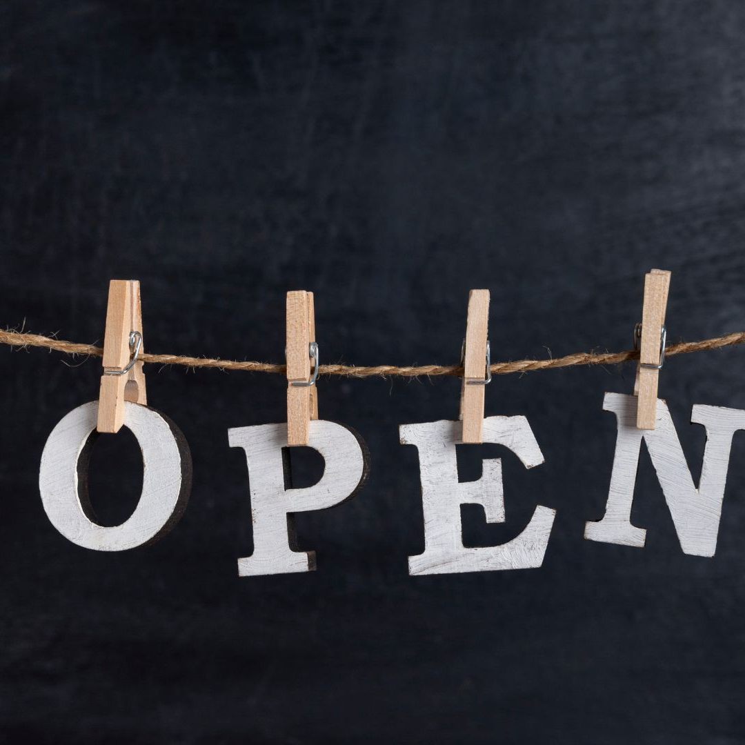 Teil von Mietern in Shoppingcenter für kürzere Öffnungszeiten.