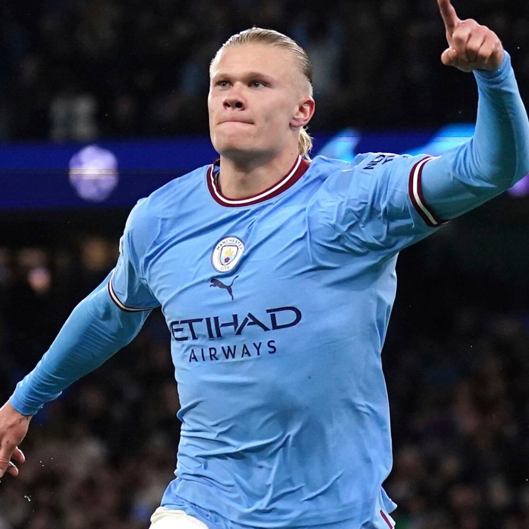 Erling Haaland (r.) und Manchester City dürften sich heuer in der CL als eine Nummer zu groß für den FC Bayern herausstellen.