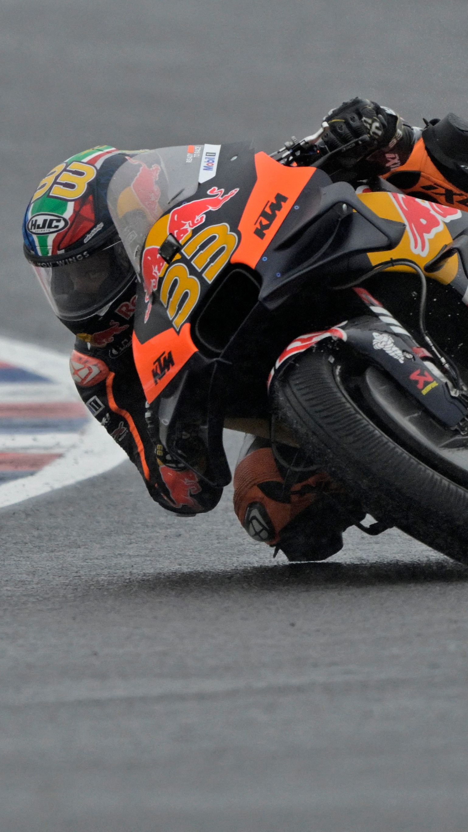 Brad Binder war im Sprint am Samstag auf seiner KTM nicht aufzuhalten.