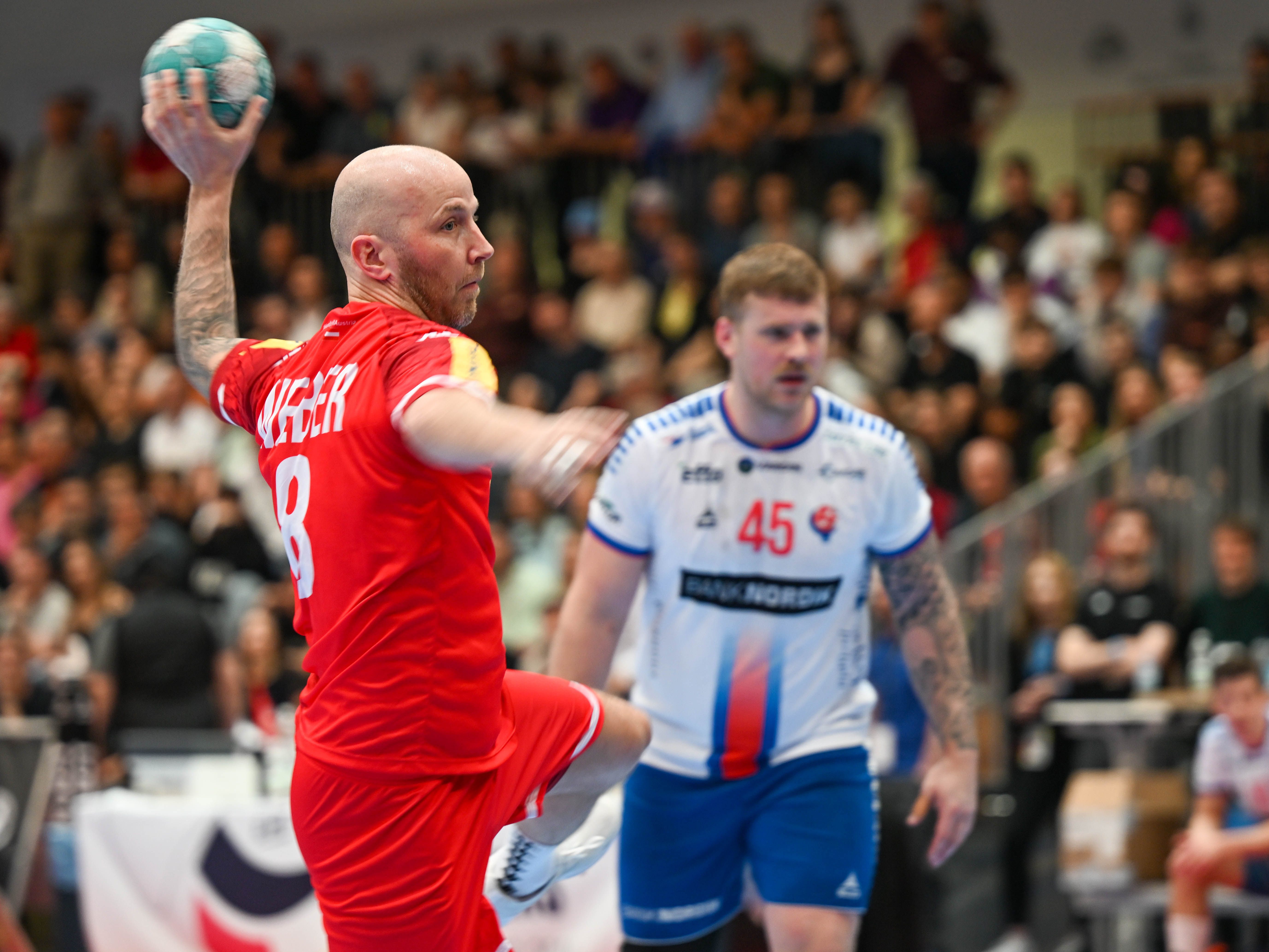 Robert Weber und Co. schlossen die Qualifikation mit einem weiteren Sieg ab. Robert Weber und Co. schlossen die Qualifikation mit einem weiteren Sieg ab.
