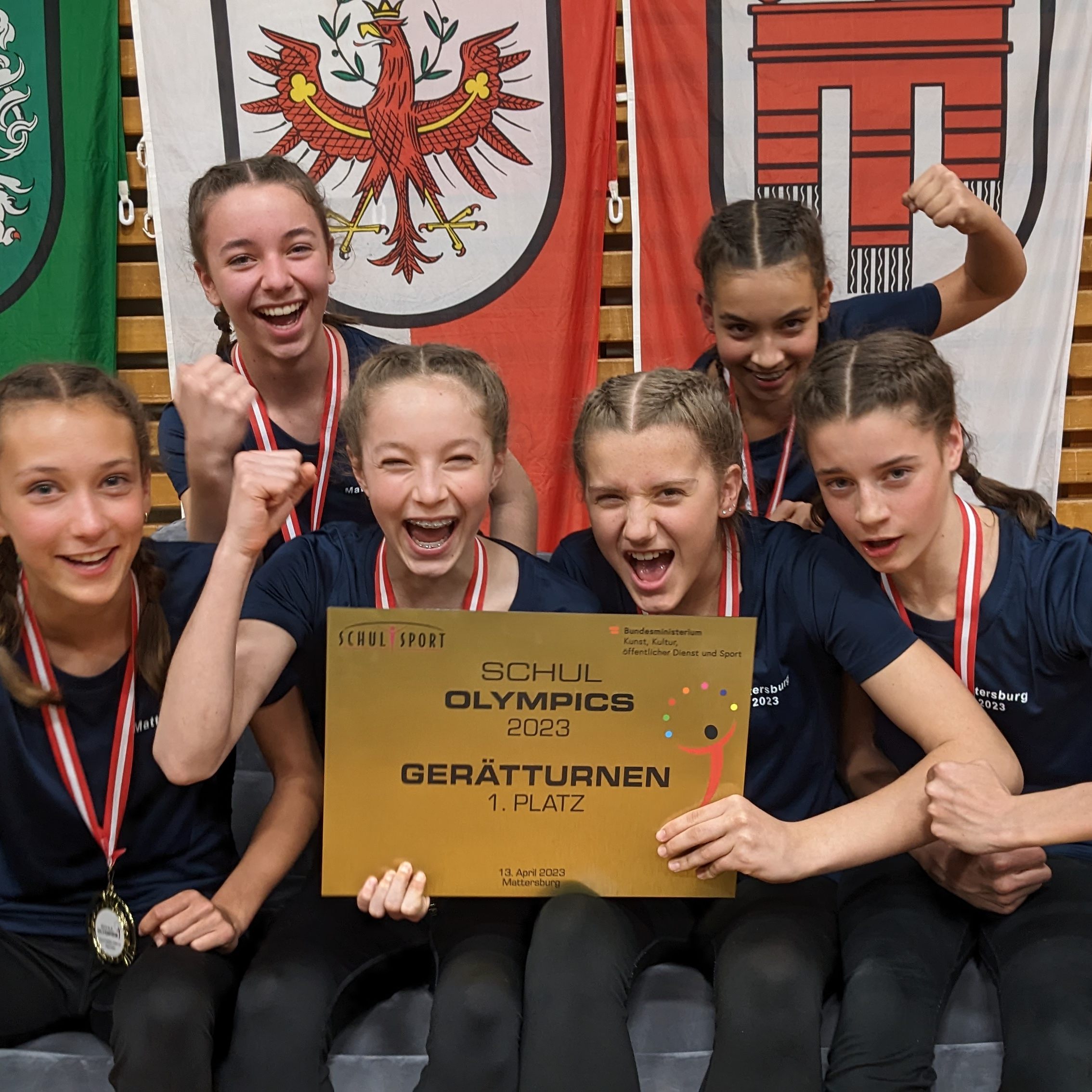 Die Mädchen der 4a Klasse turnten in Mattersburg groß auf.