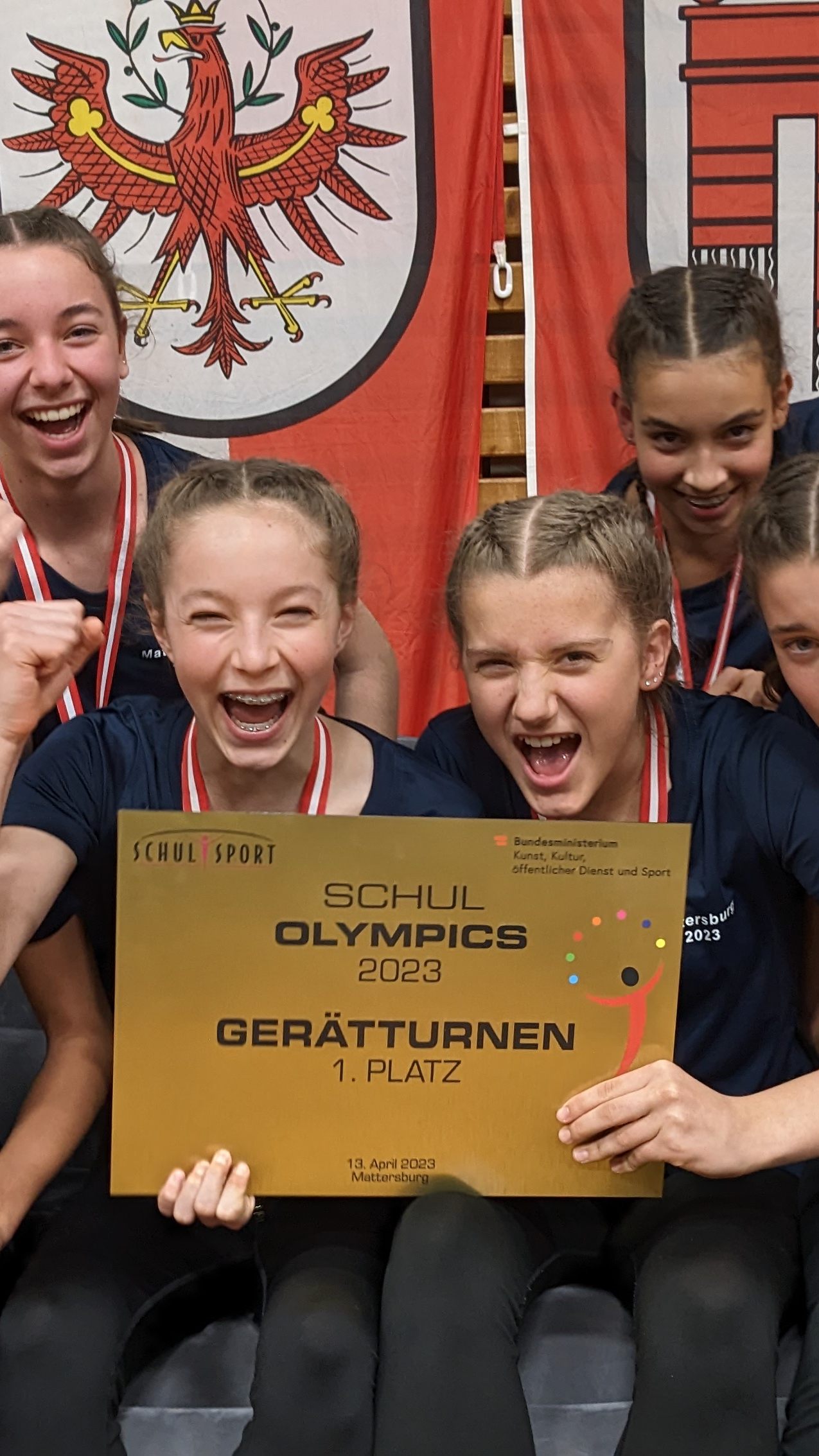 Die Mädchen der 4a Klasse turnten in Mattersburg groß auf.