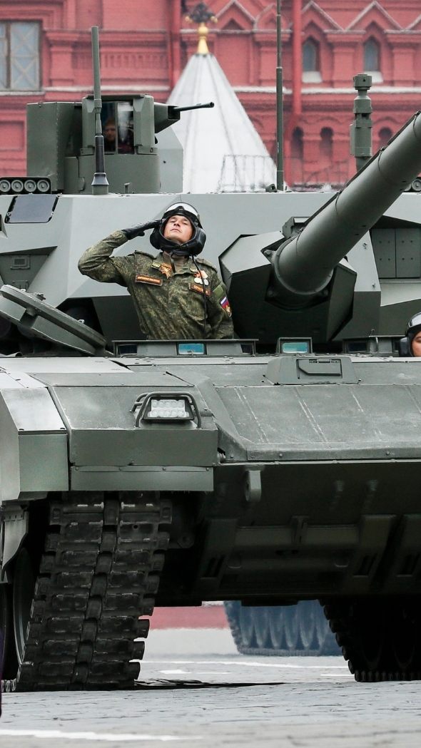 Neuester russischer Kampfpanzer T-14 "Armata" nahm aber noch nicht an direkten Angriffseinsätzen teil.