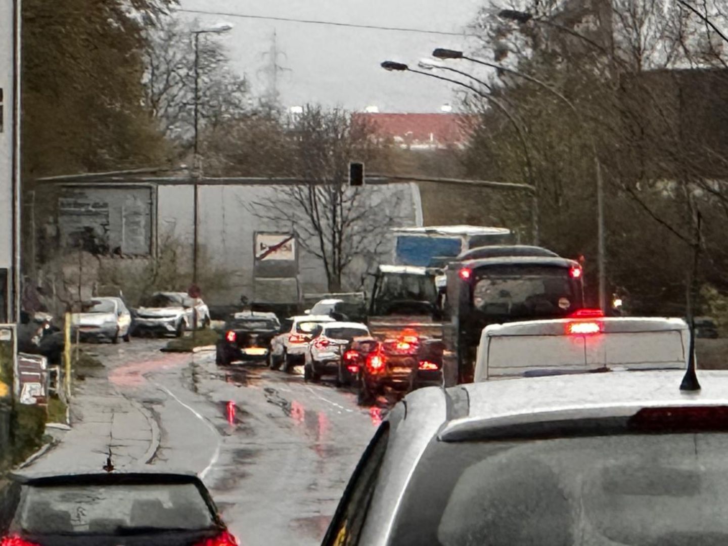 Stockender Verkehrs nach Unfall in Bregenz