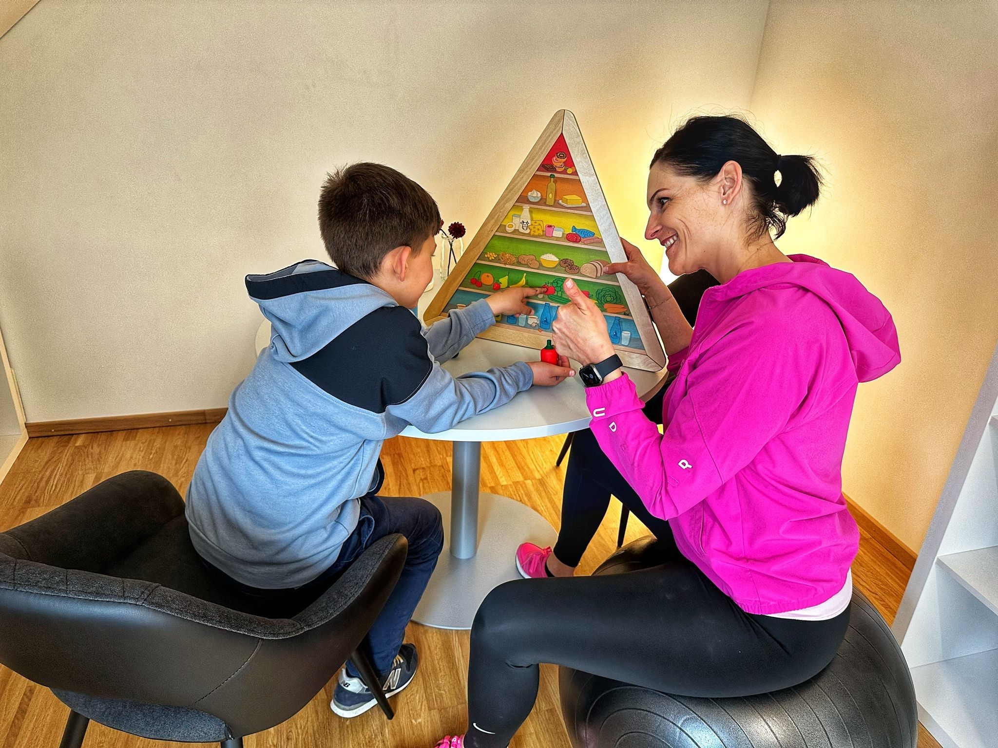 Göfnerin Christina Kilga hilft Kids für ein gesundes Leben. Göfnerin Christina Kilga hilft Kids für ein gesundes Leben.