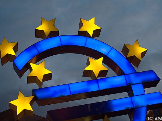 Mit Zinserhöhungen versuchen Währungshüter die Inflation einzudämmen