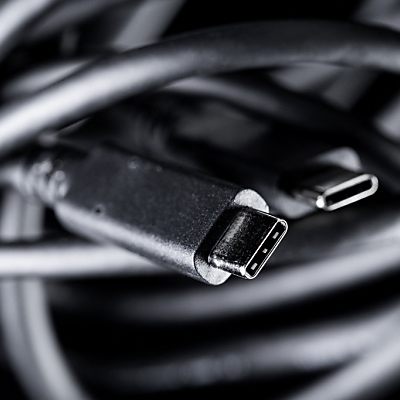 Apple muss sich bei Kabeln an Normen halten