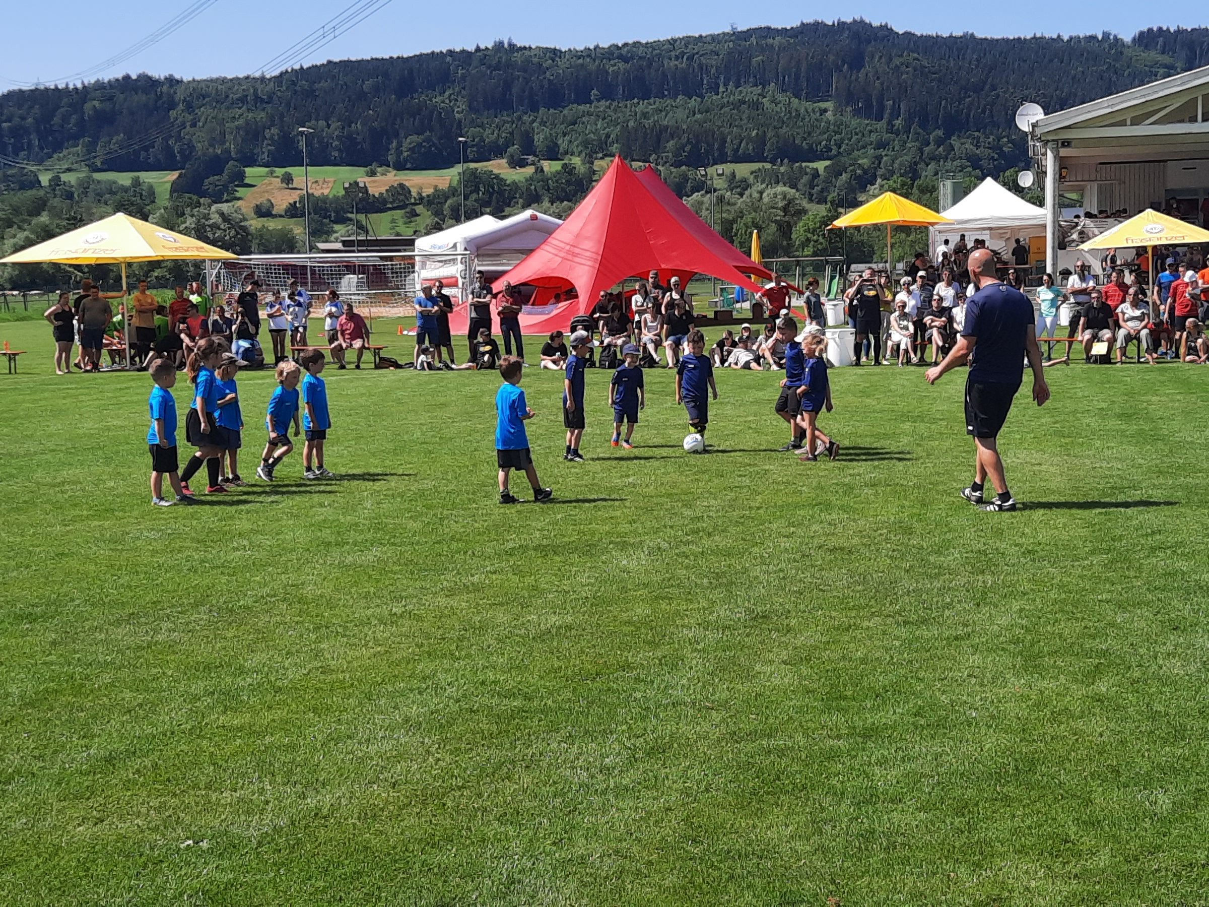 Grosses Sommerfest im kleinen Rahmen - In der Sattaaser Au ist immer was los