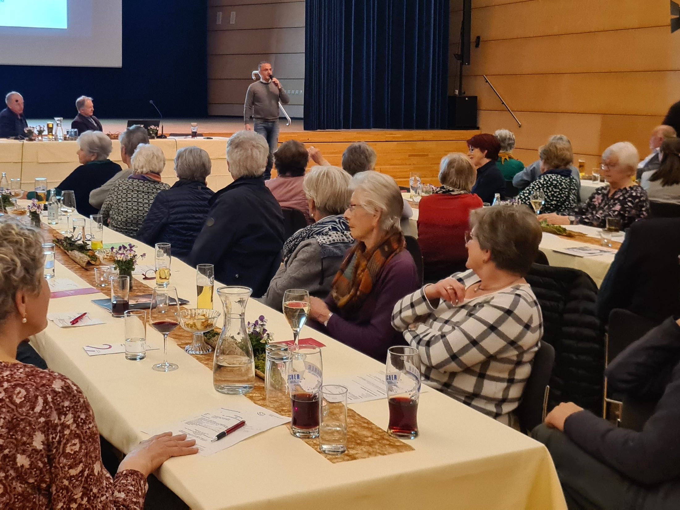 KPV-Obmann Franz Koch berichtete den zahlreichen Besuchern der Jahreshauptversammlung über das abgelaufene Vereinsjahr