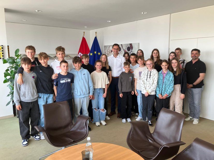 SMS Rankweil West beim LH Markus Wallner zu Besuch. SMS Rankweil West beim LH Markus Wallner zu Besuch.