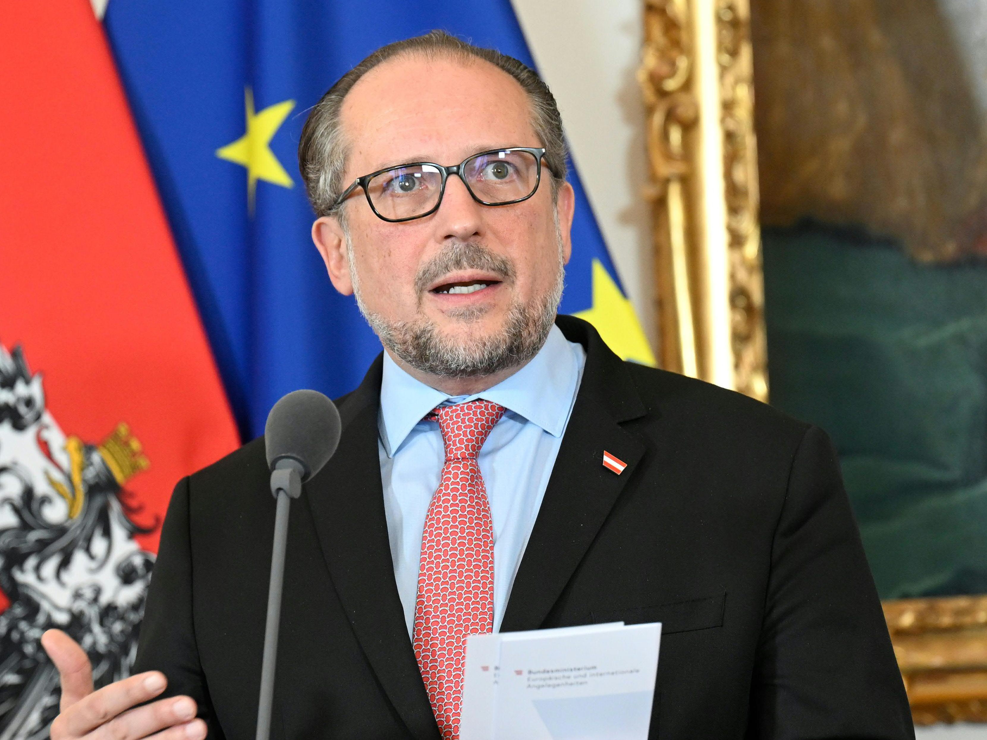 Außenminister Alexander Schallenberg (ÖVP) sprach sich am Dienstag für eine bessere Koordination der EU-Außenpolitik aus. Außenminister Alexander Schallenberg (ÖVP) sprach sich am Dienstag für eine bessere Koordination der EU-Außenpolitik aus.