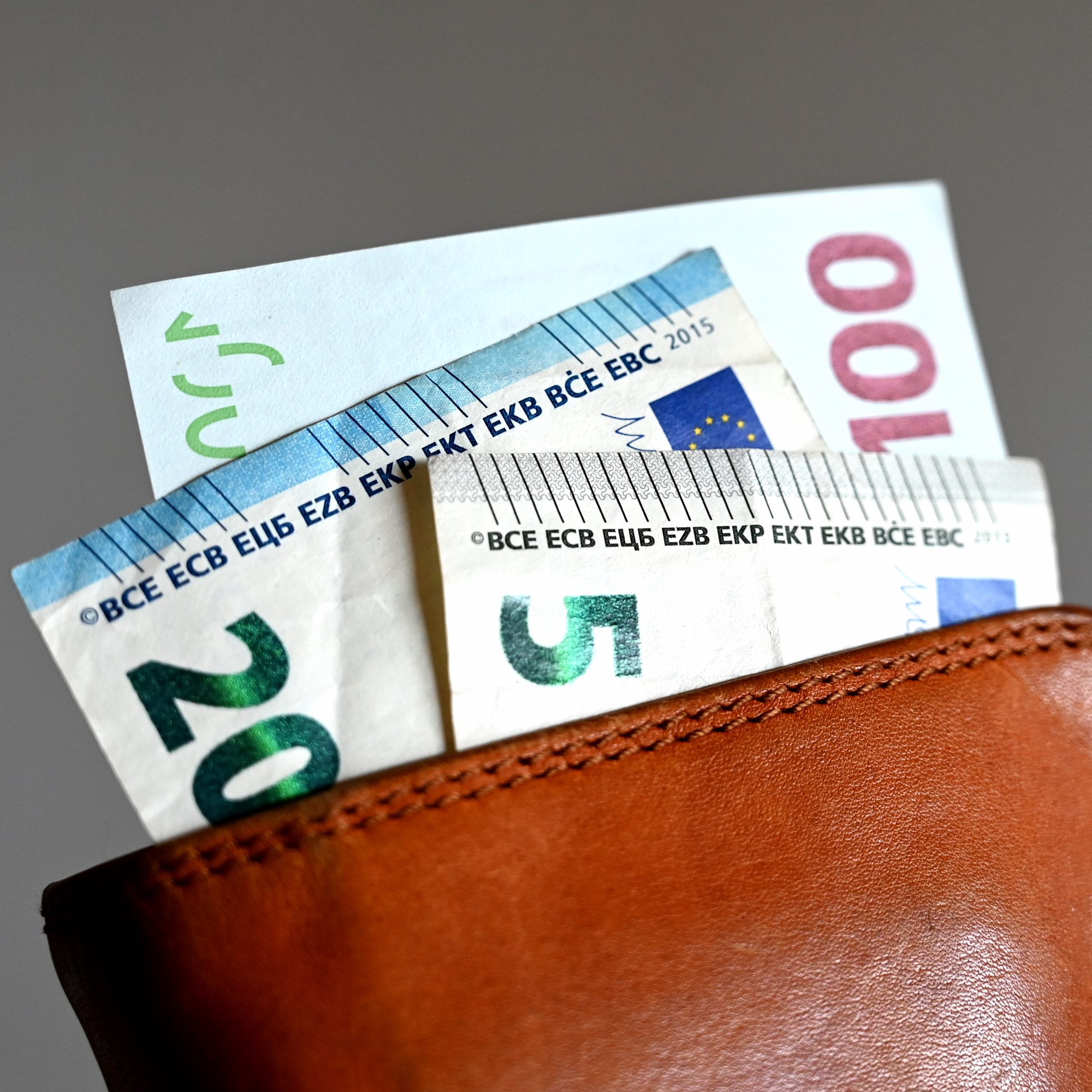 Freiberufler sehen sich beim Energiekostenzuschuss benachteiligt.