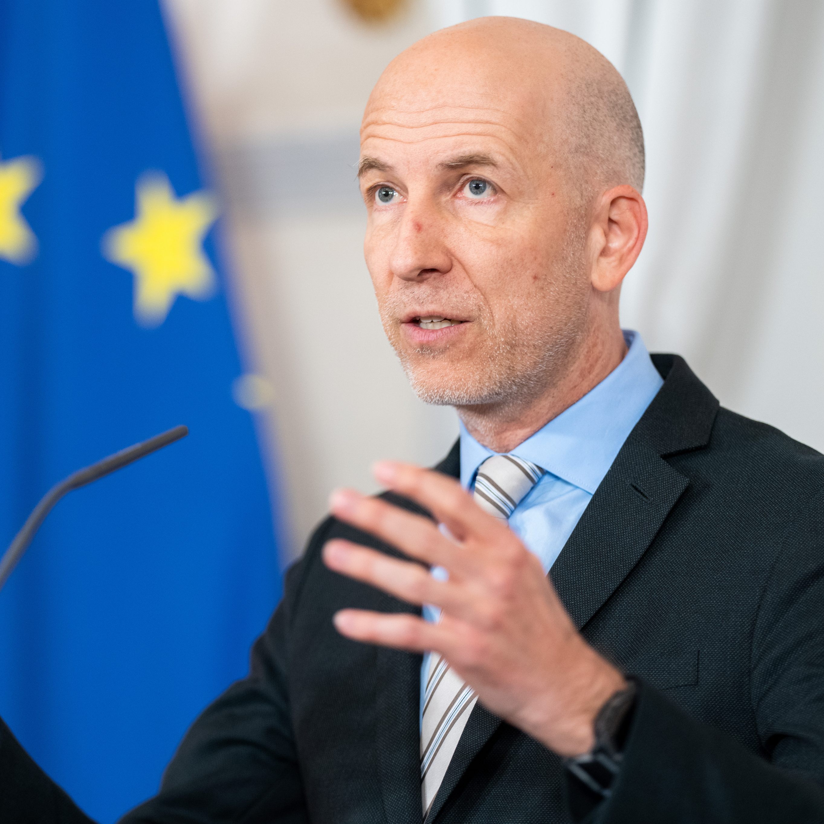 Martin Kocher sieht keinen Wettbewerbsmangel im Lebensmittelhandel.