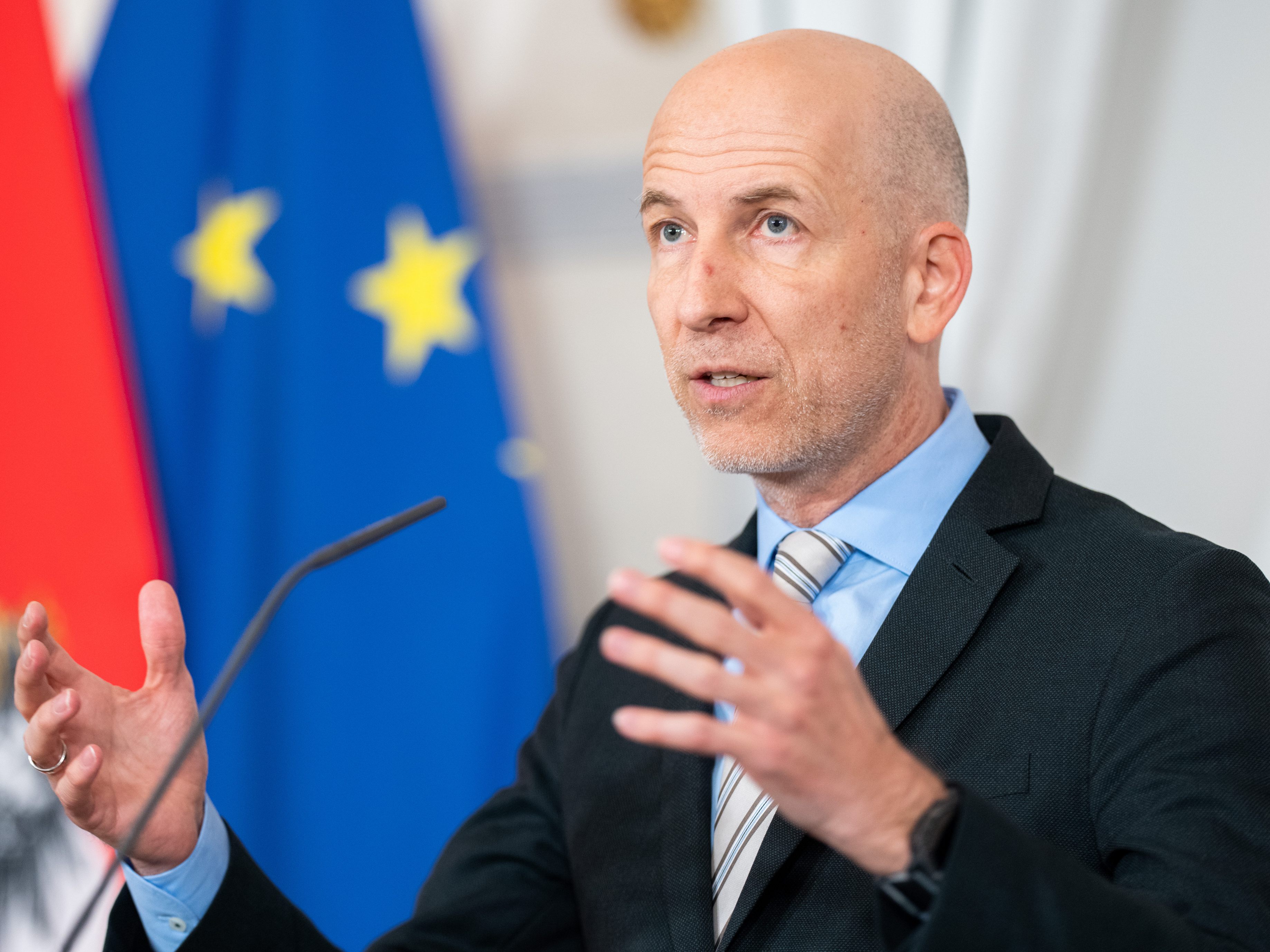 Martin Kocher sieht keinen Wettbewerbsmangel im Lebensmittelhandel.