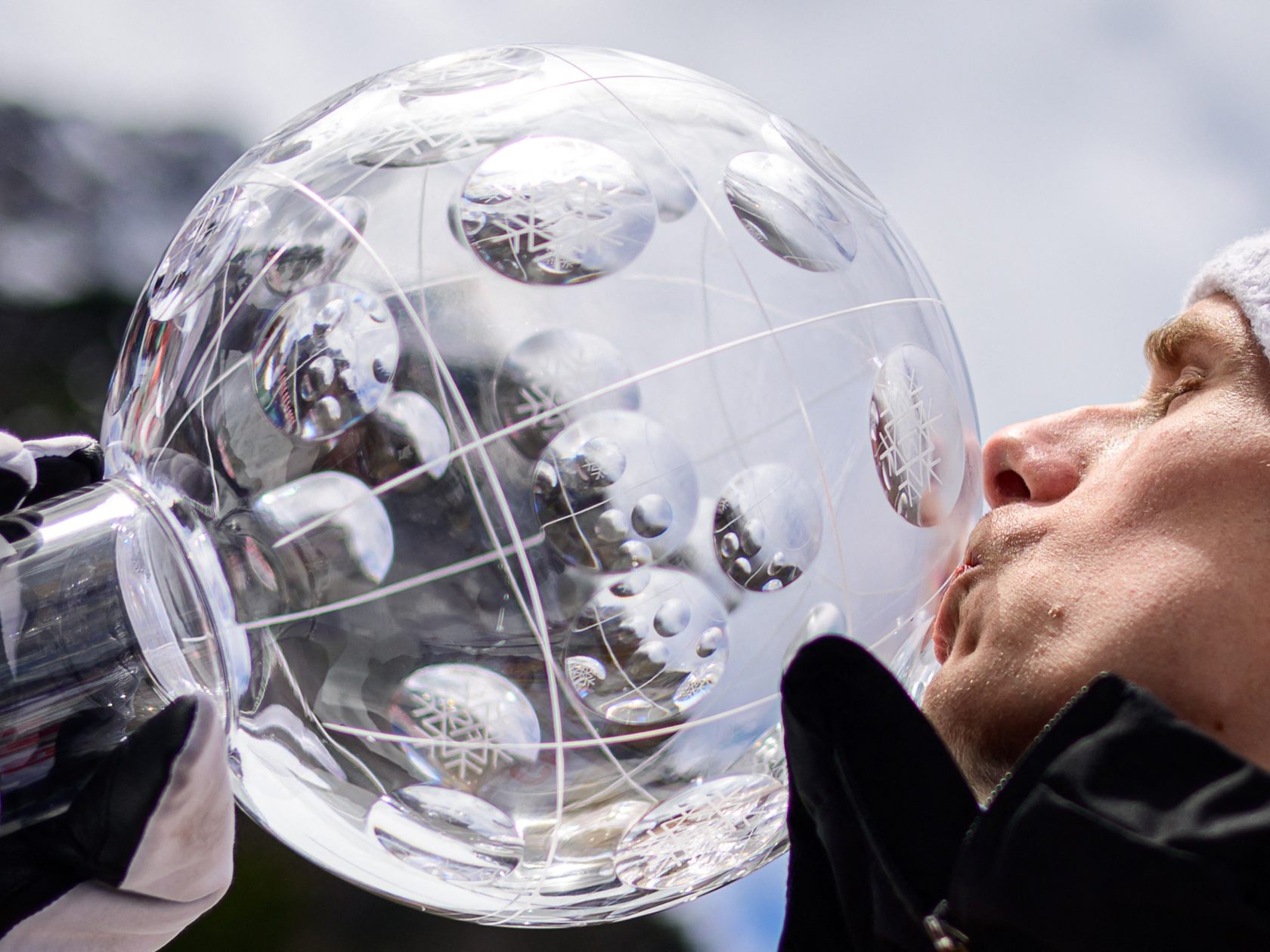 Greenpeace hat ein vernichtendes Urteil zur CO2-Bilanz der FIS gefällt.