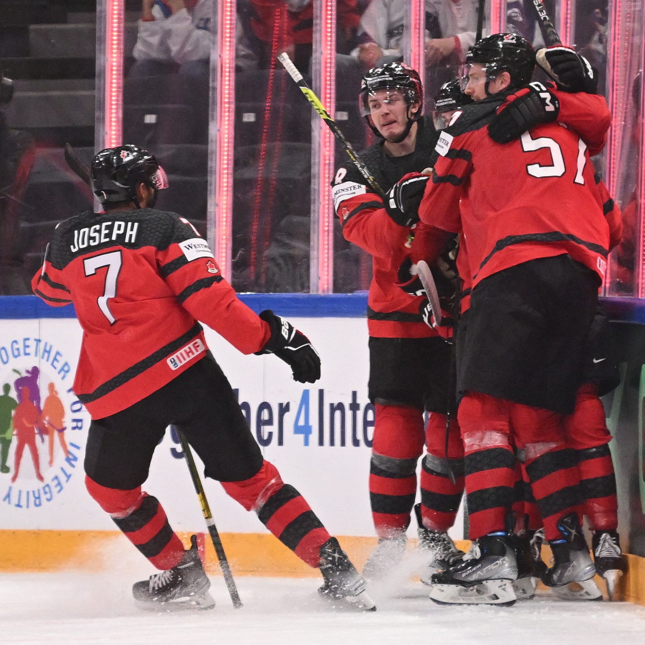 Kanada musste lange kämpfen, krönte sich am Ende aber verdient zum Weltmeister.