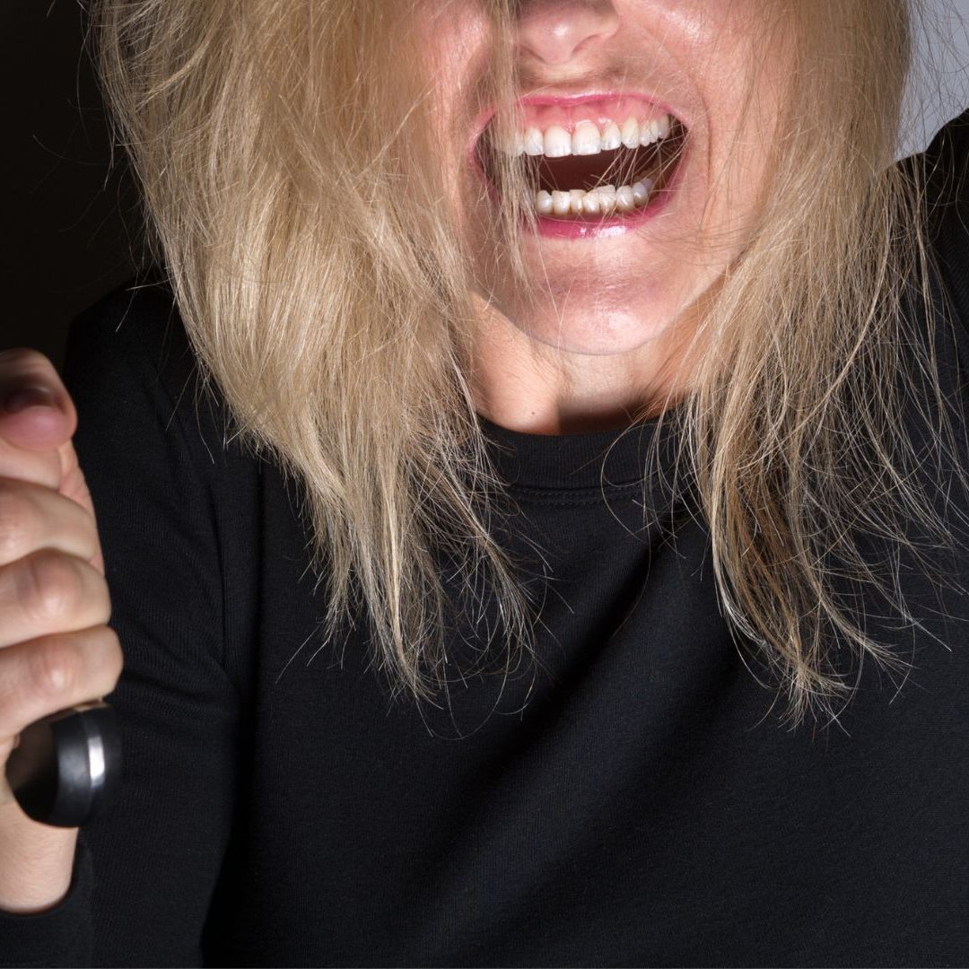 Die Frau dürfte vor dem Angriff auf die Hündin Drogen genommen haben.