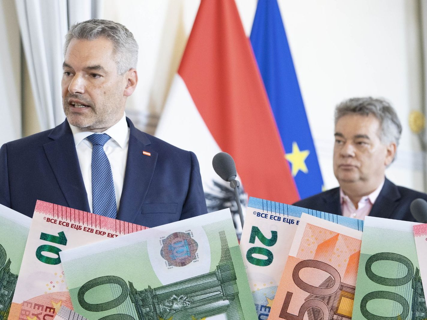 Die Regierung plant am Mittwoch im Miniterrat neue Maßnahmen gegen die Teuerung. Die Regierung plant am Mittwoch im Miniterrat neue Maßnahmen gegen die Teuerung.