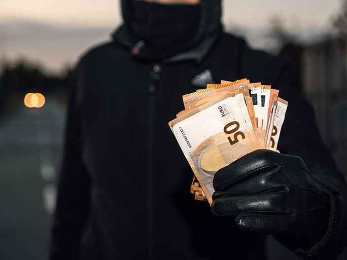 Justizschulden und illegale Einreise am Grenzübergang Hörbranz.