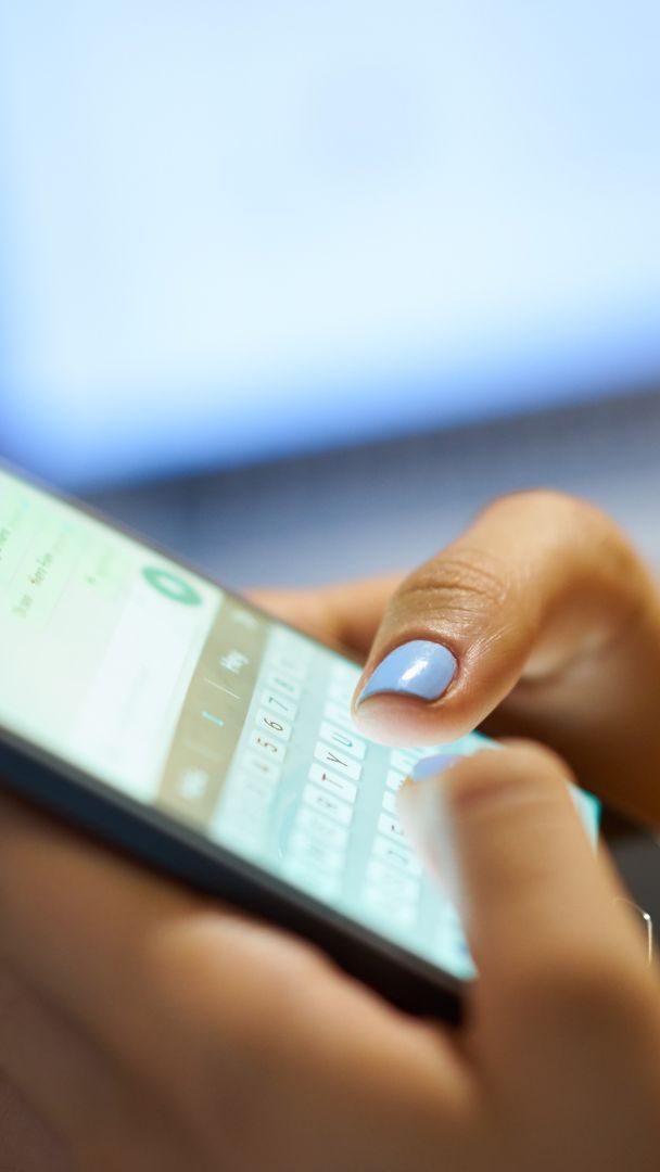 Künftig sollen verschickte WhatsApp-Nachrichten noch 15 Minuten lang bearbeitbar sein.