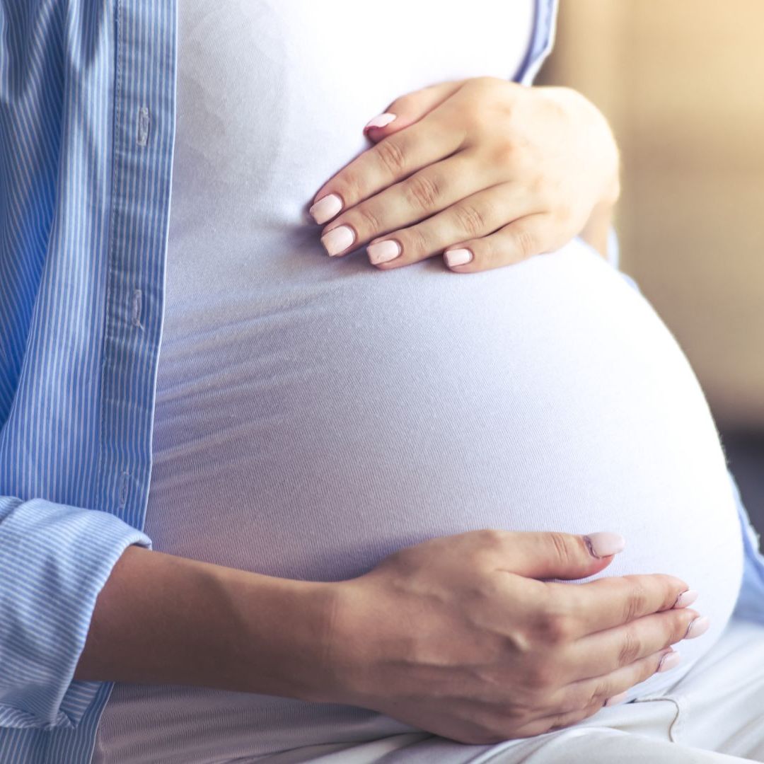 Der Faktencheck zeigt: Die Corona-Impfung für Schwangere ist sicher.