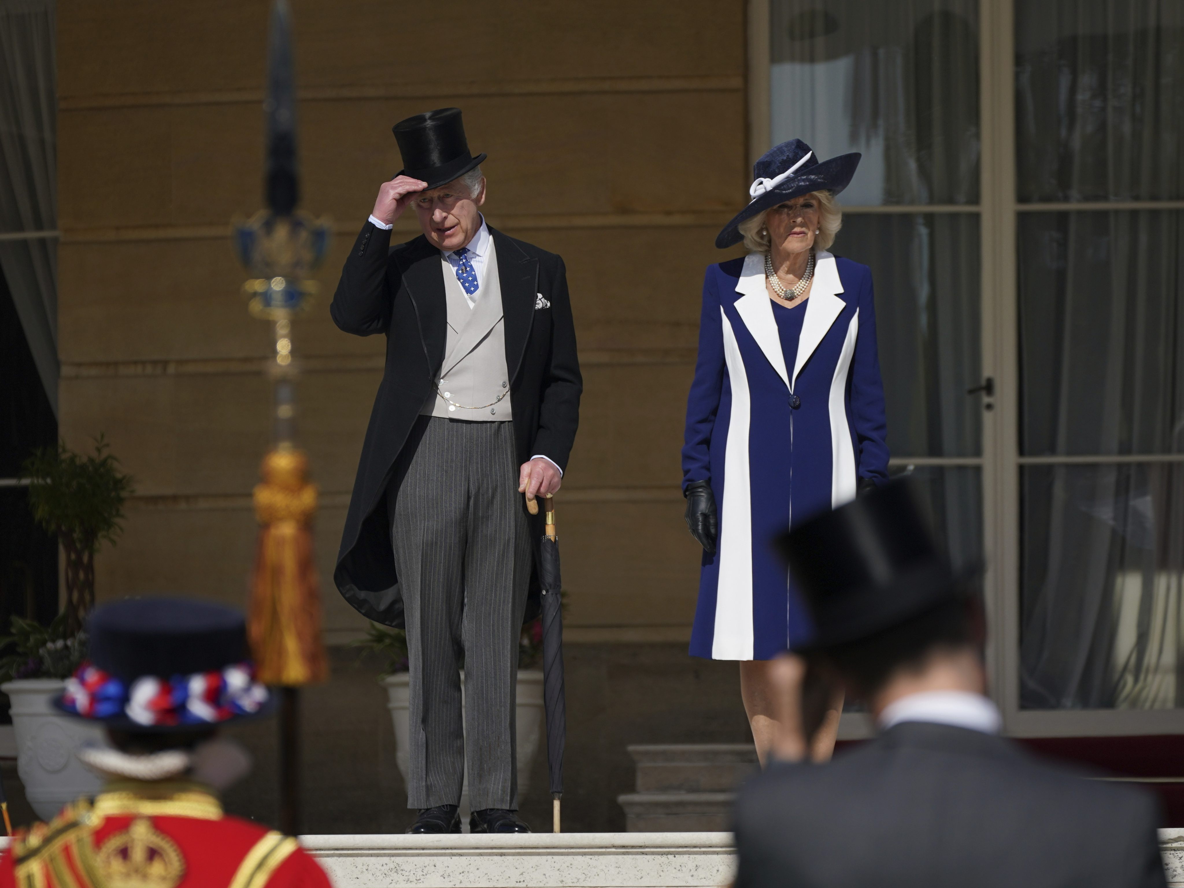 Charles und Camilla: Bahnansage aufgenommen. Charles und Camilla: Bahnansage aufgenommen.