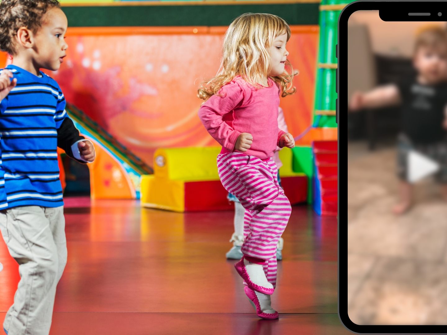 Dieser kleine Mann liebt es zu tanzen.