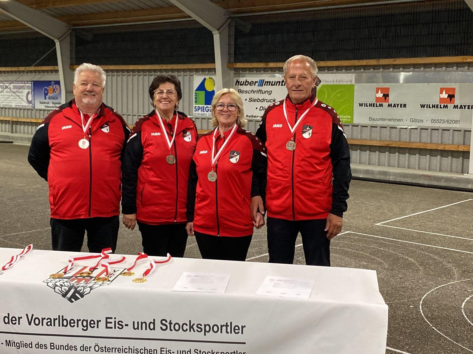 (Erich Matthä, Beate Matthä, Inge Voltolini, Arnold Voltolini) (Erich Matthä, Beate Matthä, Inge Voltolini, Arnold Voltolini)