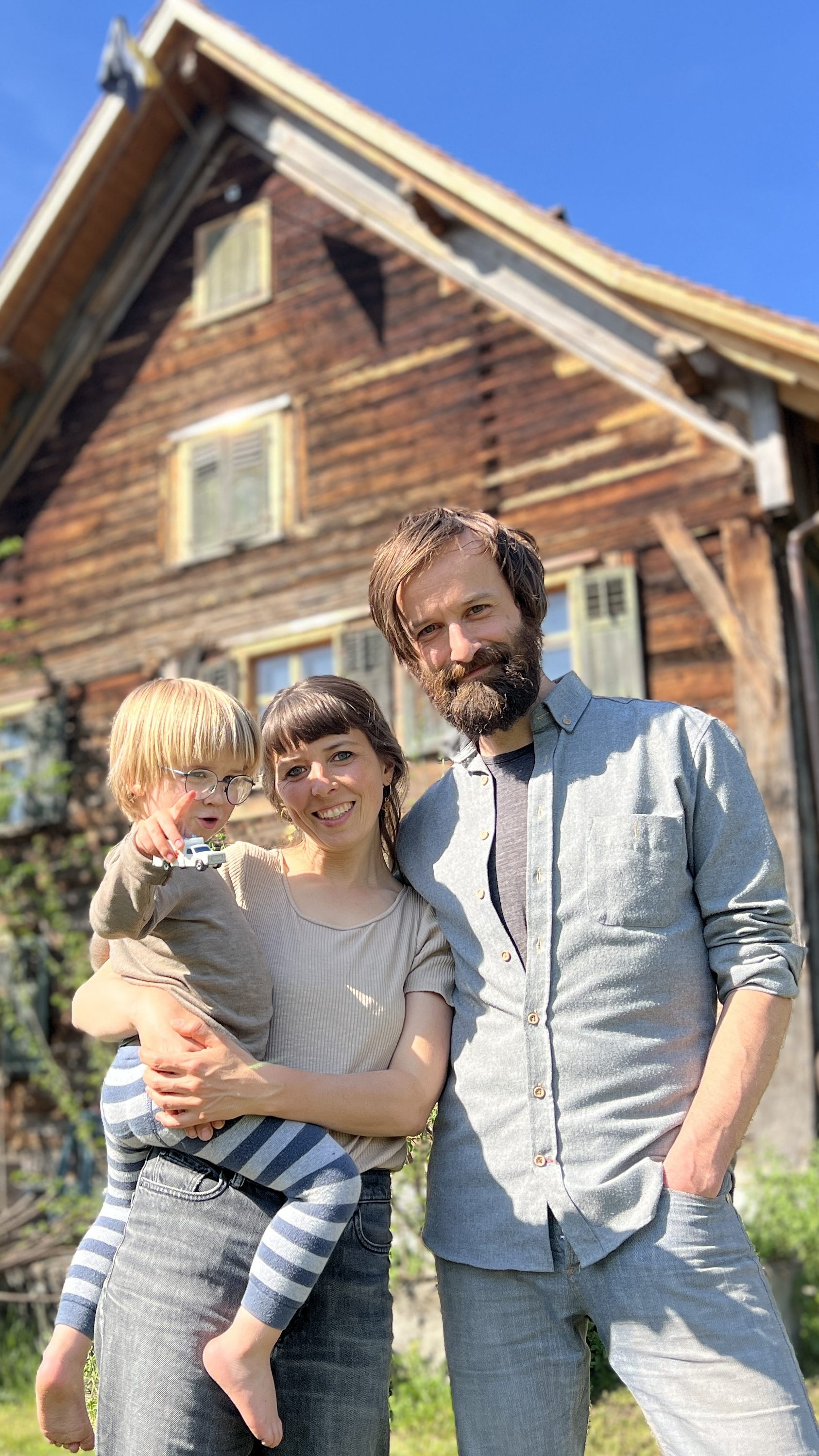 Junis, Silvia und Johannes – die Bewohner von Hägi Wendls in Zwischenwasser.