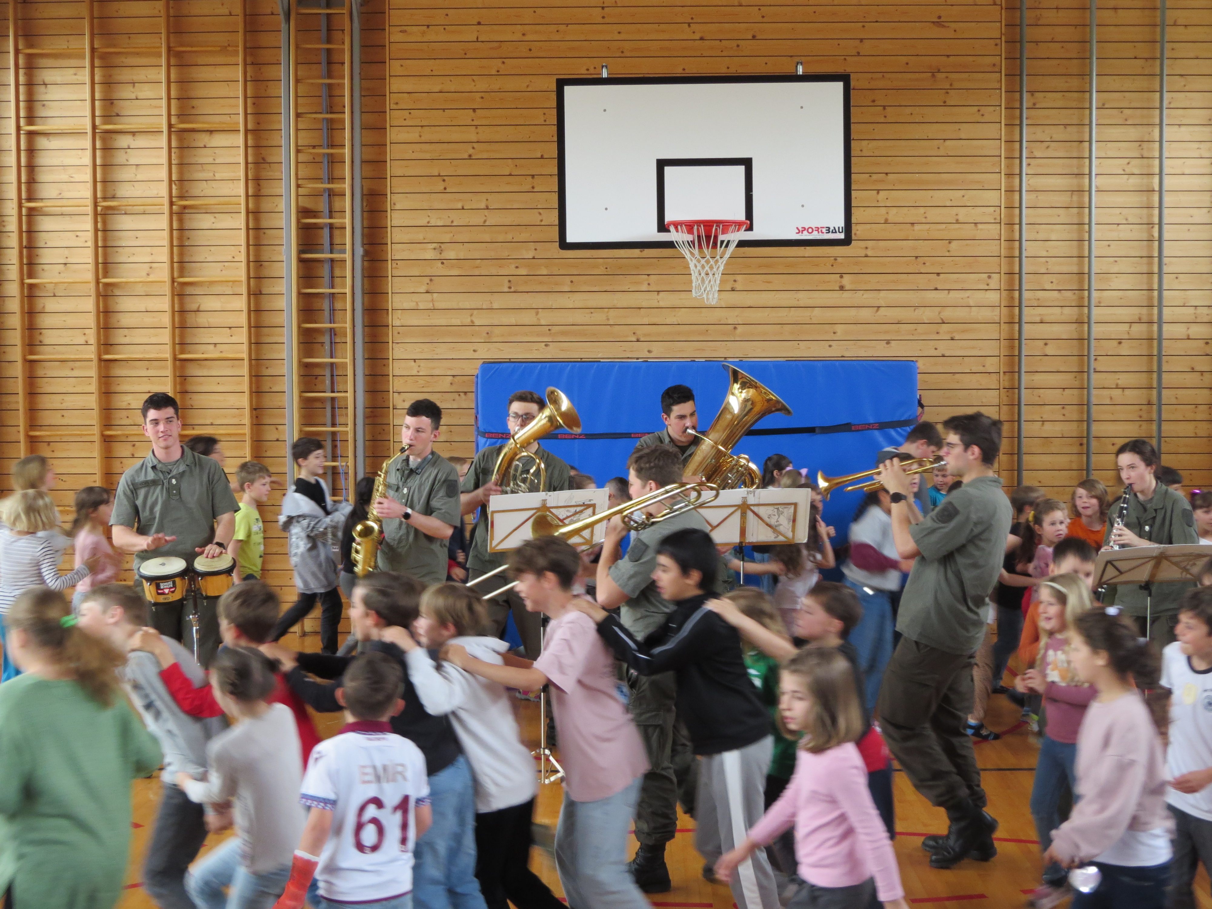 Militärmusik