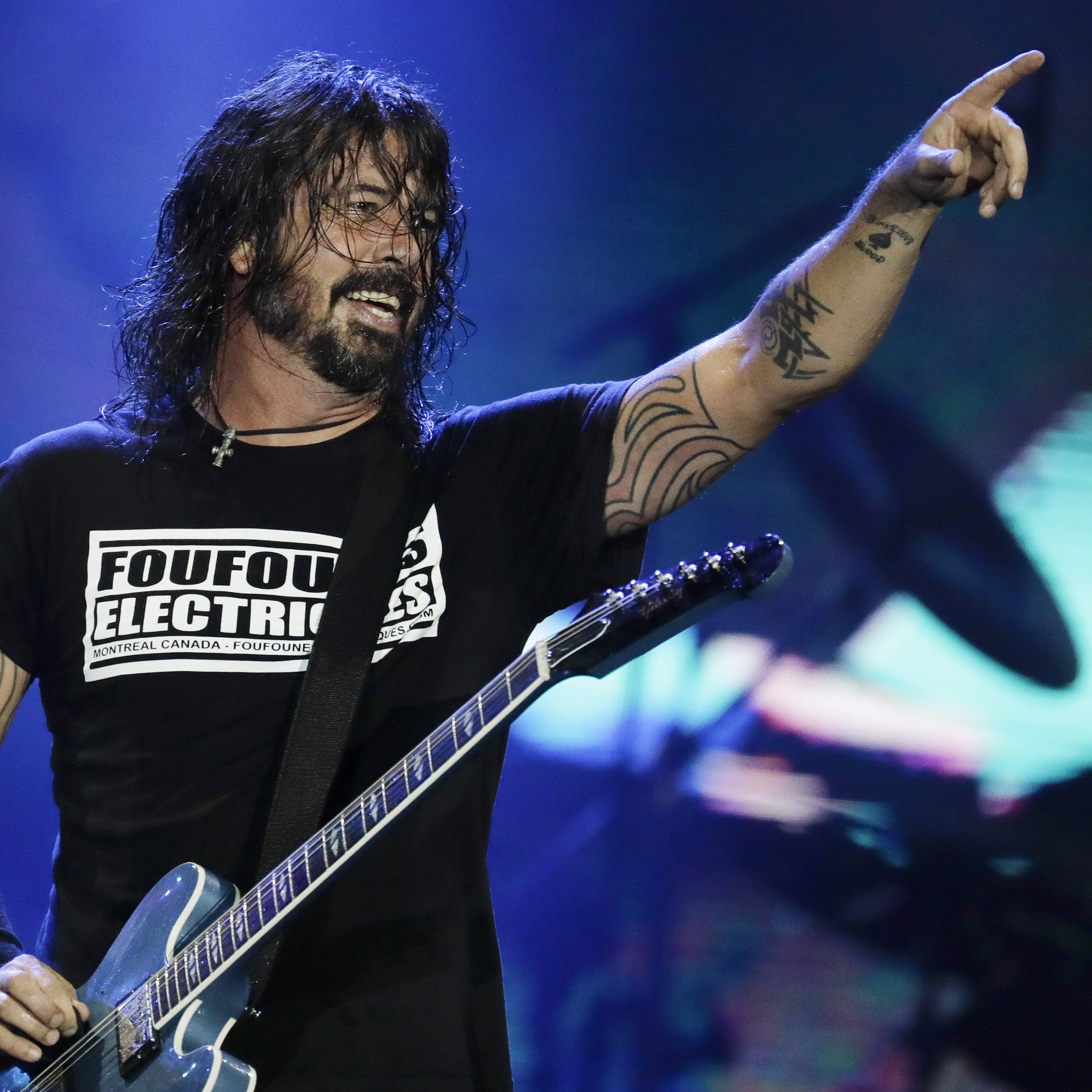 US-Rockband um Dave Grohl veröffentlicht mit "But Here We Are" das erste Studioalbum nach dem Tod ihres Schlagzeugers.