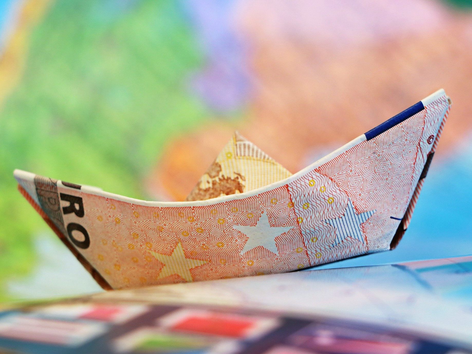 Laut Finanzminister wurden 901 Anträge noch nicht abschließend abgewickelt.