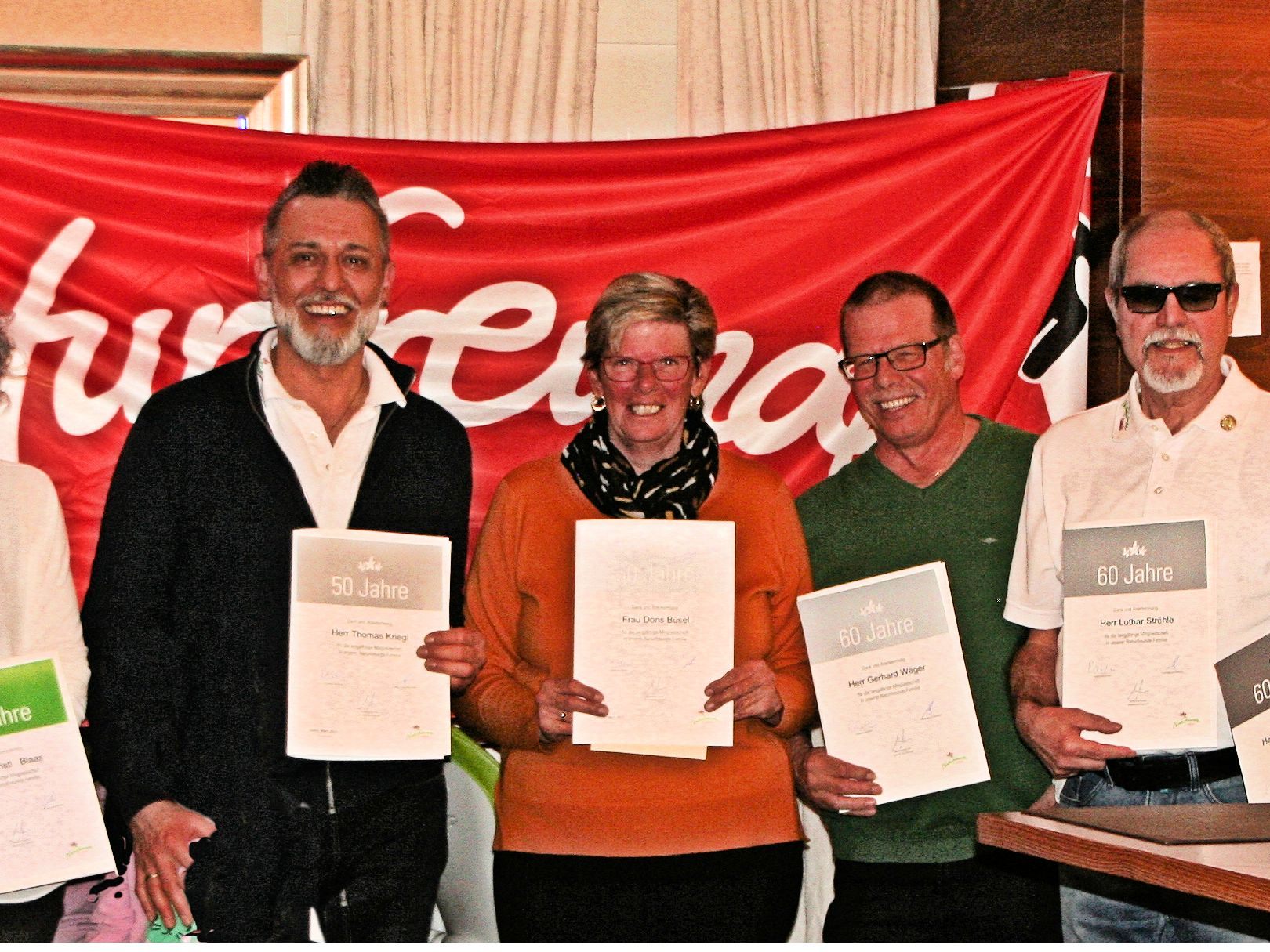 Foto von links nach rechts: Waltraud Waibel, Christl Blaas, Thomas Kriegel, Wäger Doris, Gerhard Wäger, Lothar Ströhle, Wolfgang Wäger, Obmann Michael Visintainer. Foto von links nach rechts: Waltraud Waibel, Christl Blaas, Thomas Kriegel, Wäger Doris, Gerhard Wäger, Lothar Ströhle, Wolfgang Wäger, Obmann Michael Visintainer.