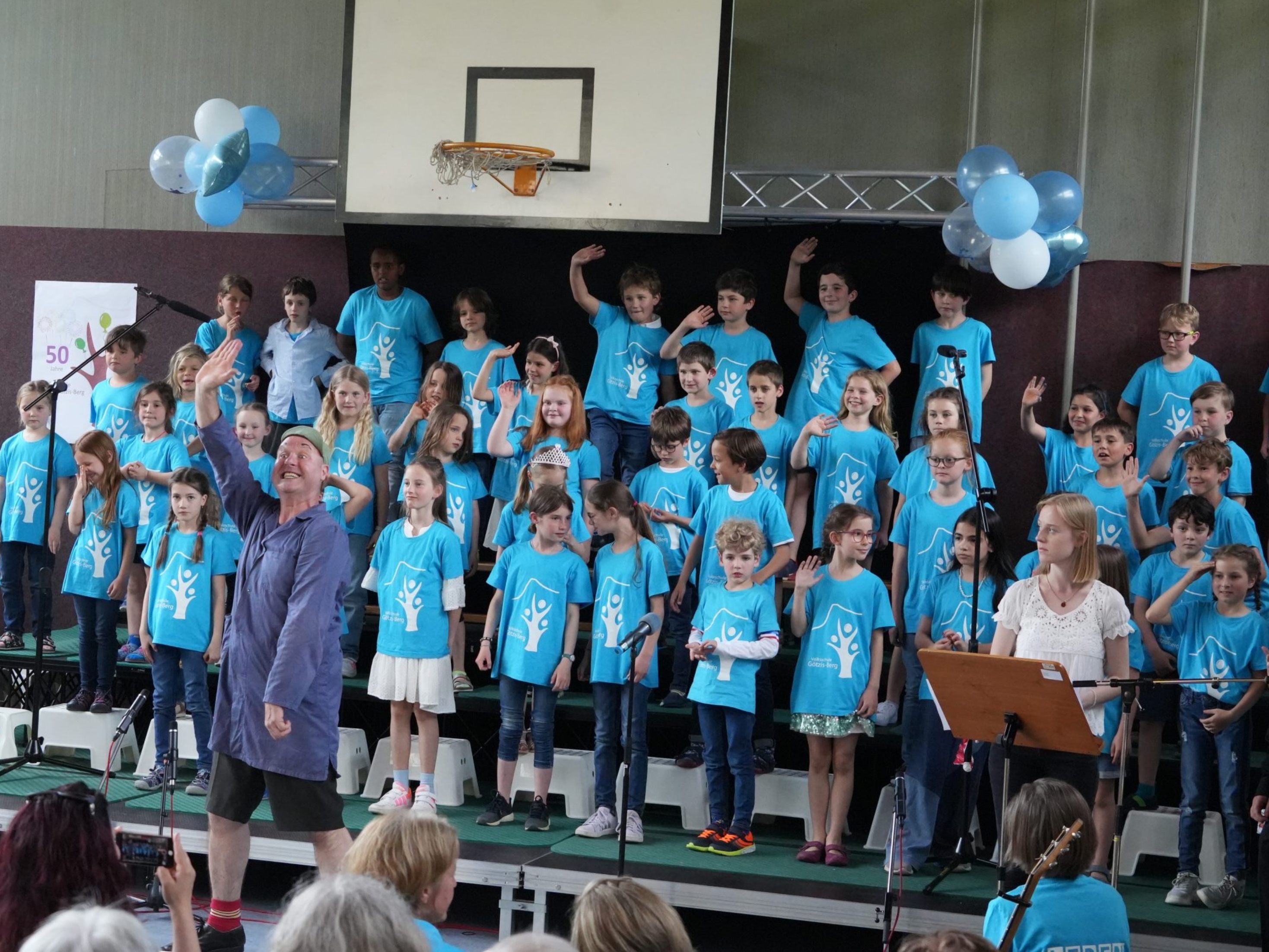 In der Götzner Volksschule Berg wurde großes Jubiläum gefeiert