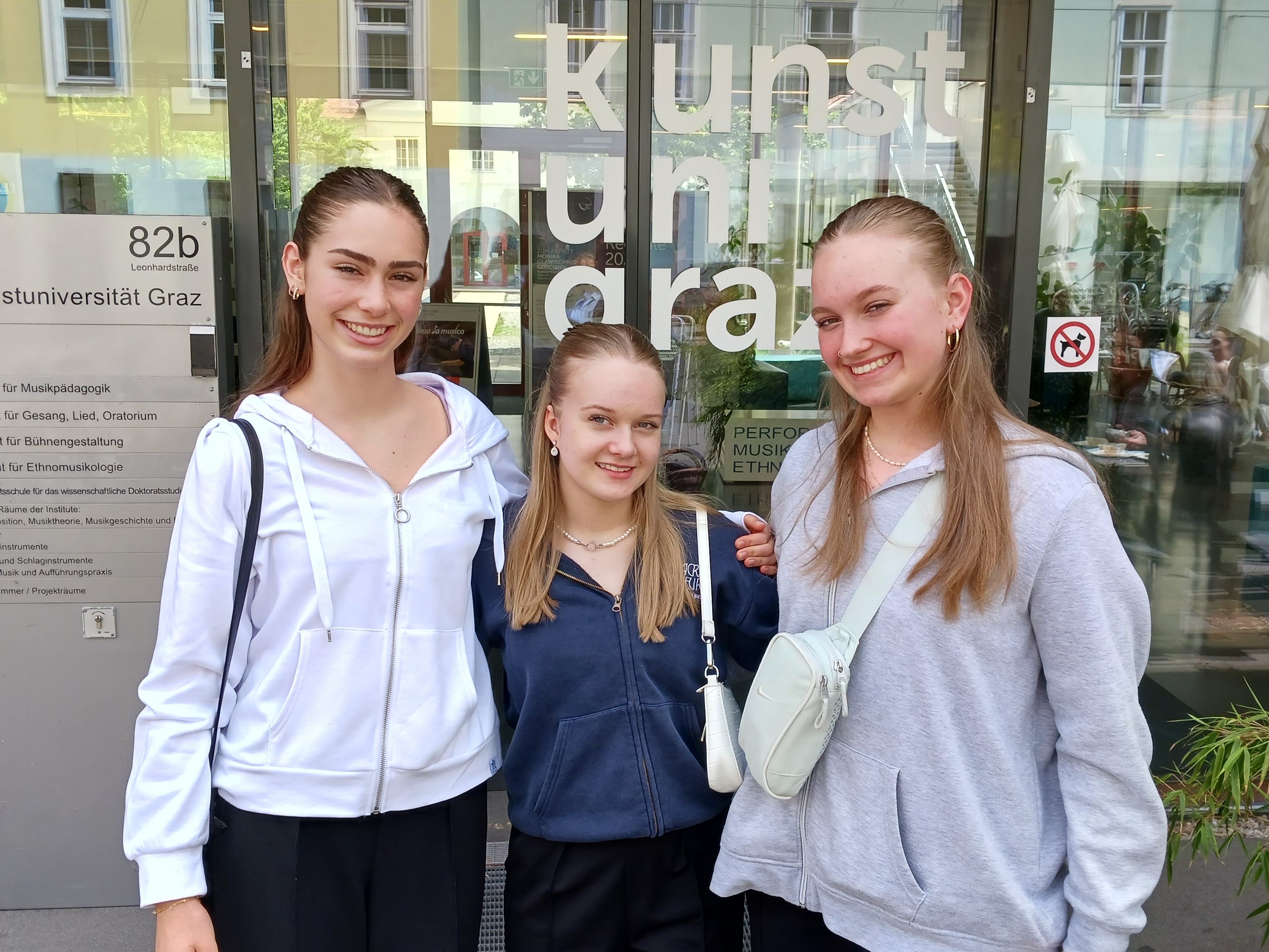 Rankweiler Terzett Noelle Popovic, Janine Manser und Viktorija Idzanovic wurden Bundessieger in Graz. Rankweiler Terzett Noelle Popovic, Janine Manser und Viktorija Idzanovic wurden Bundessieger in Graz.
