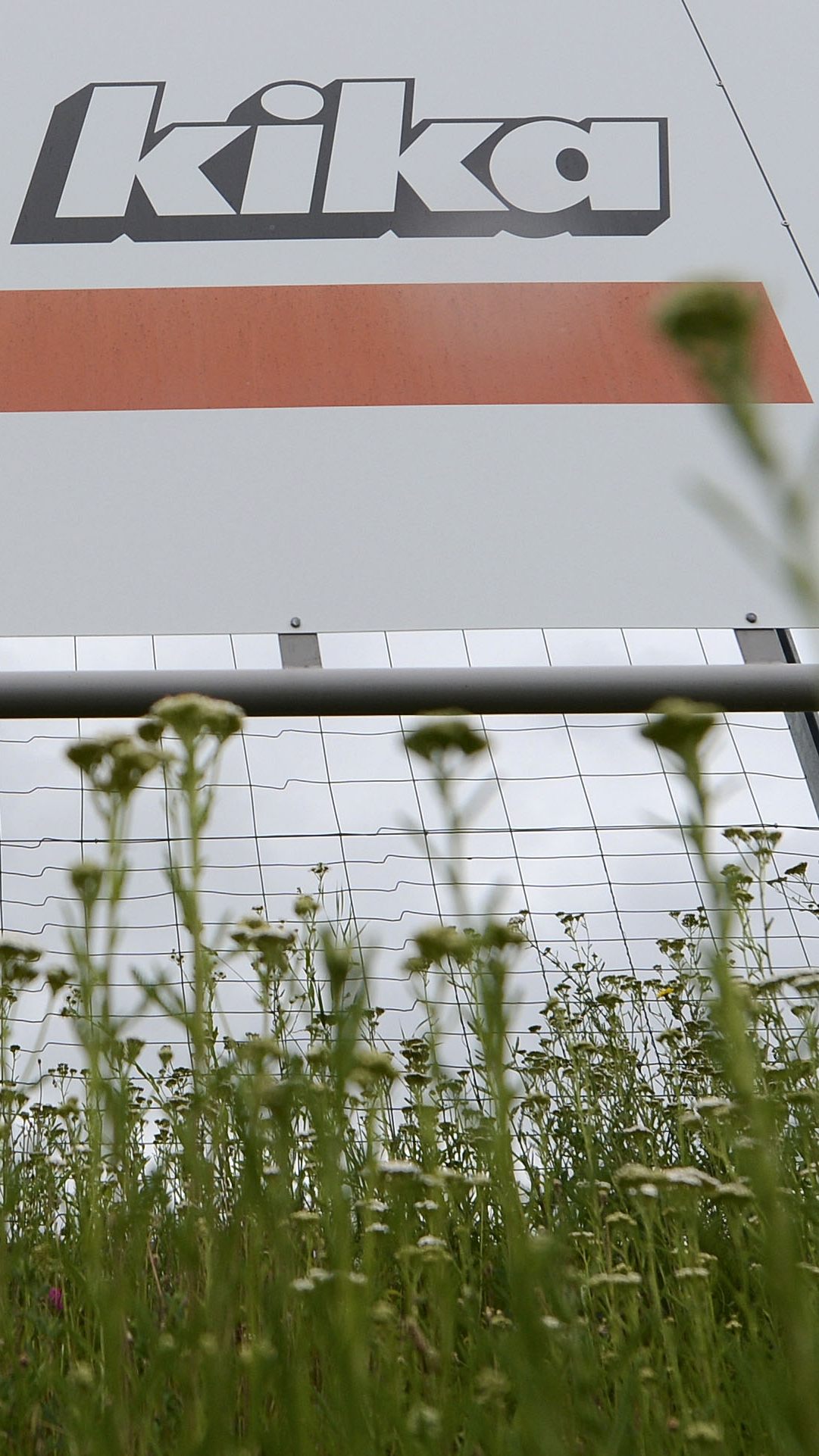 3.500 Beschäftigte von Kika/Leiner sind nach Rene Benkos Verkaufs-Ankündigung verunsichert.