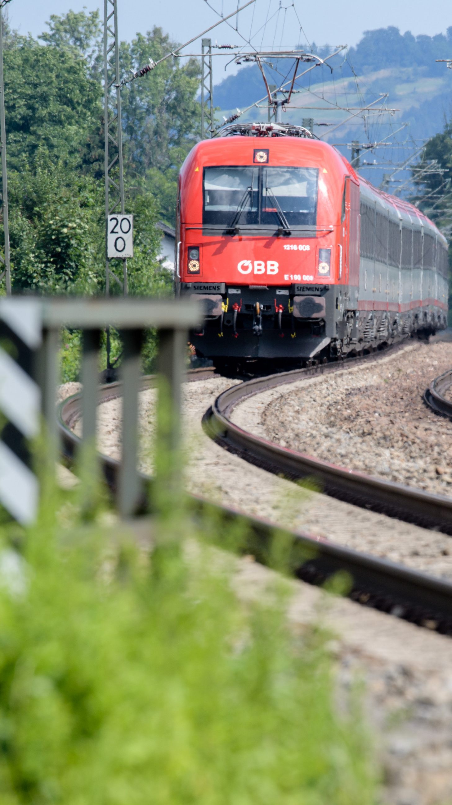 Die ÖBB unterschritt 2022 knapp den gesetzlichen Pünktlichkeitgrad von 95 Prozent.