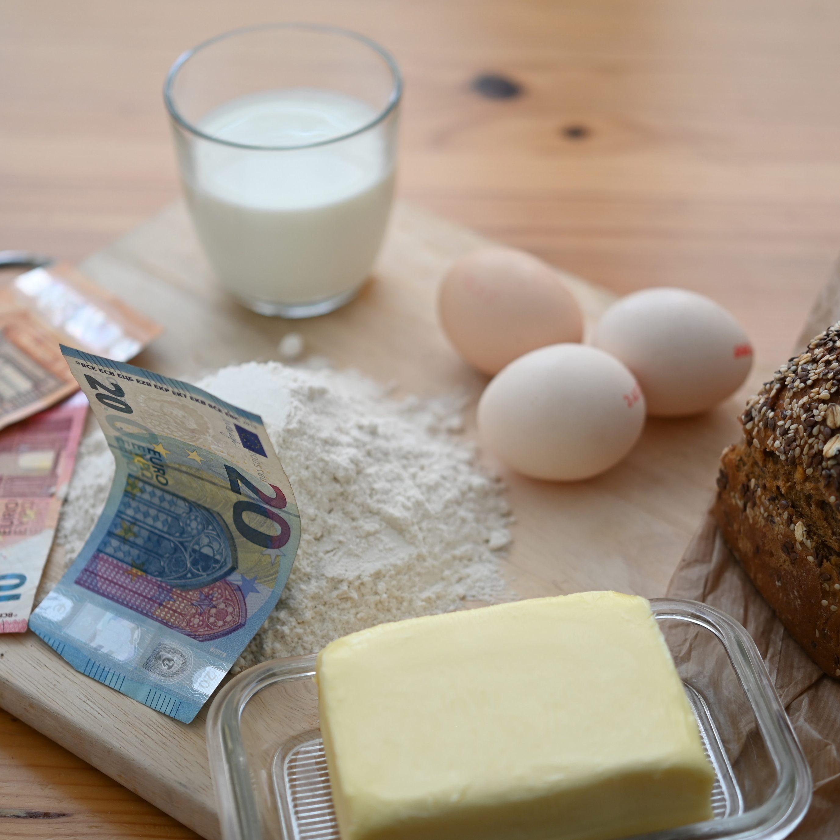 Hilfen gegen Teuerung sind großteils einkommensunabhängig.