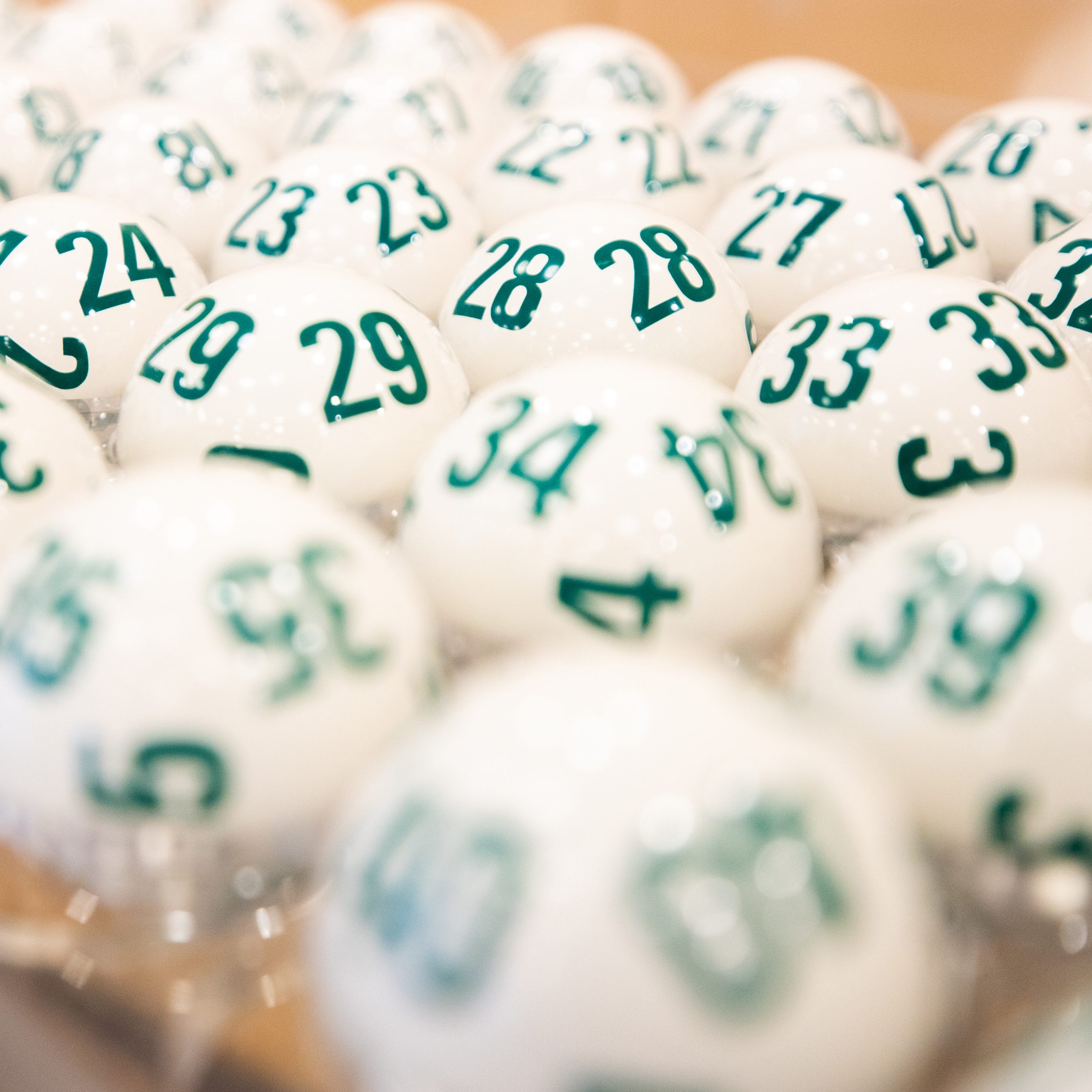 Lotto "6 aus 45": Juli hat Preiserhöhung im Gepäck.