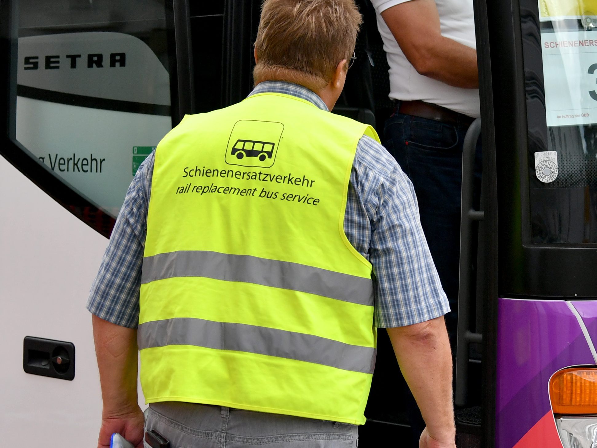Alle Infos zum Schienenersatzverkehr. Alle Infos zum Schienenersatzverkehr.