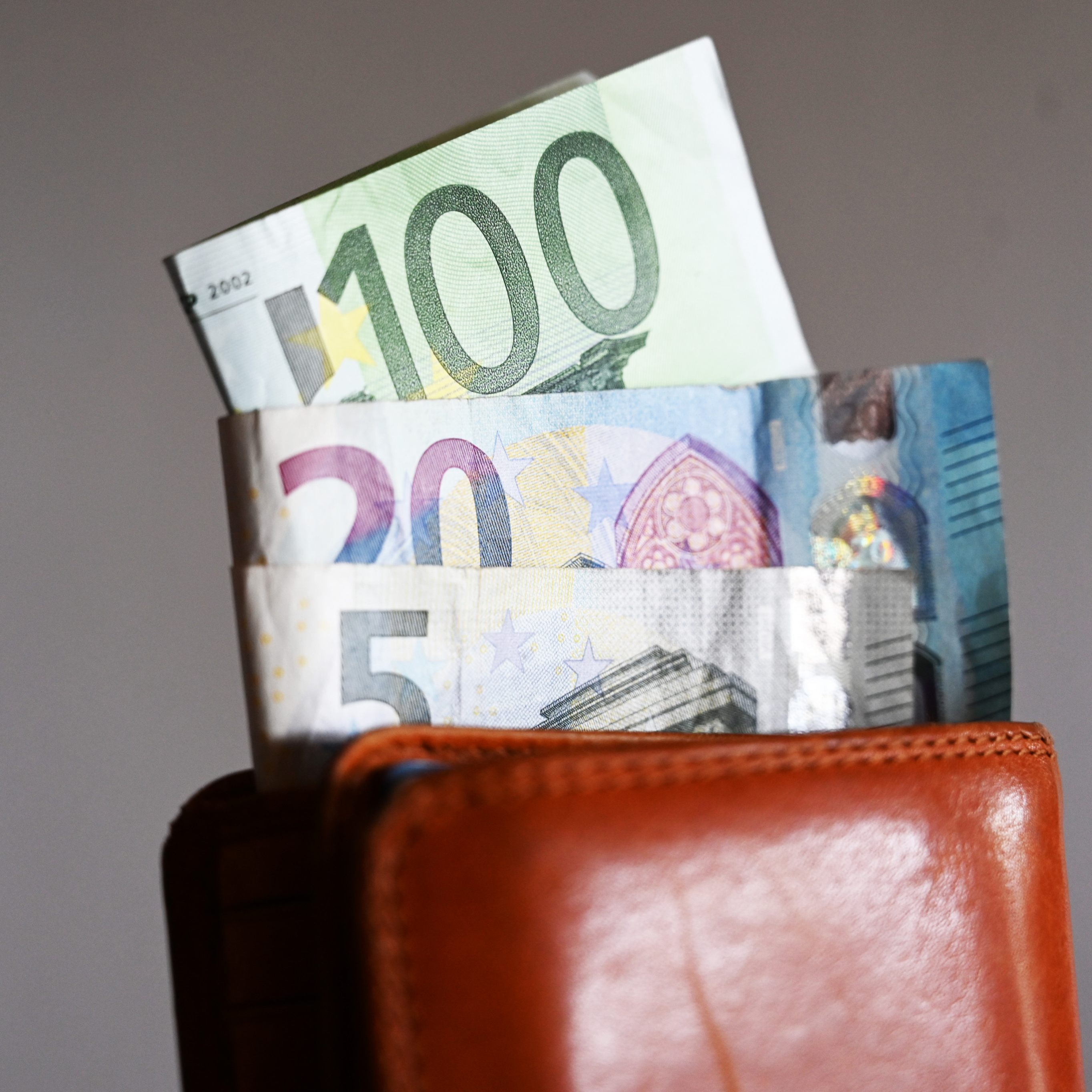 Inflation sank im Vormonat auf 9,0 Prozent.