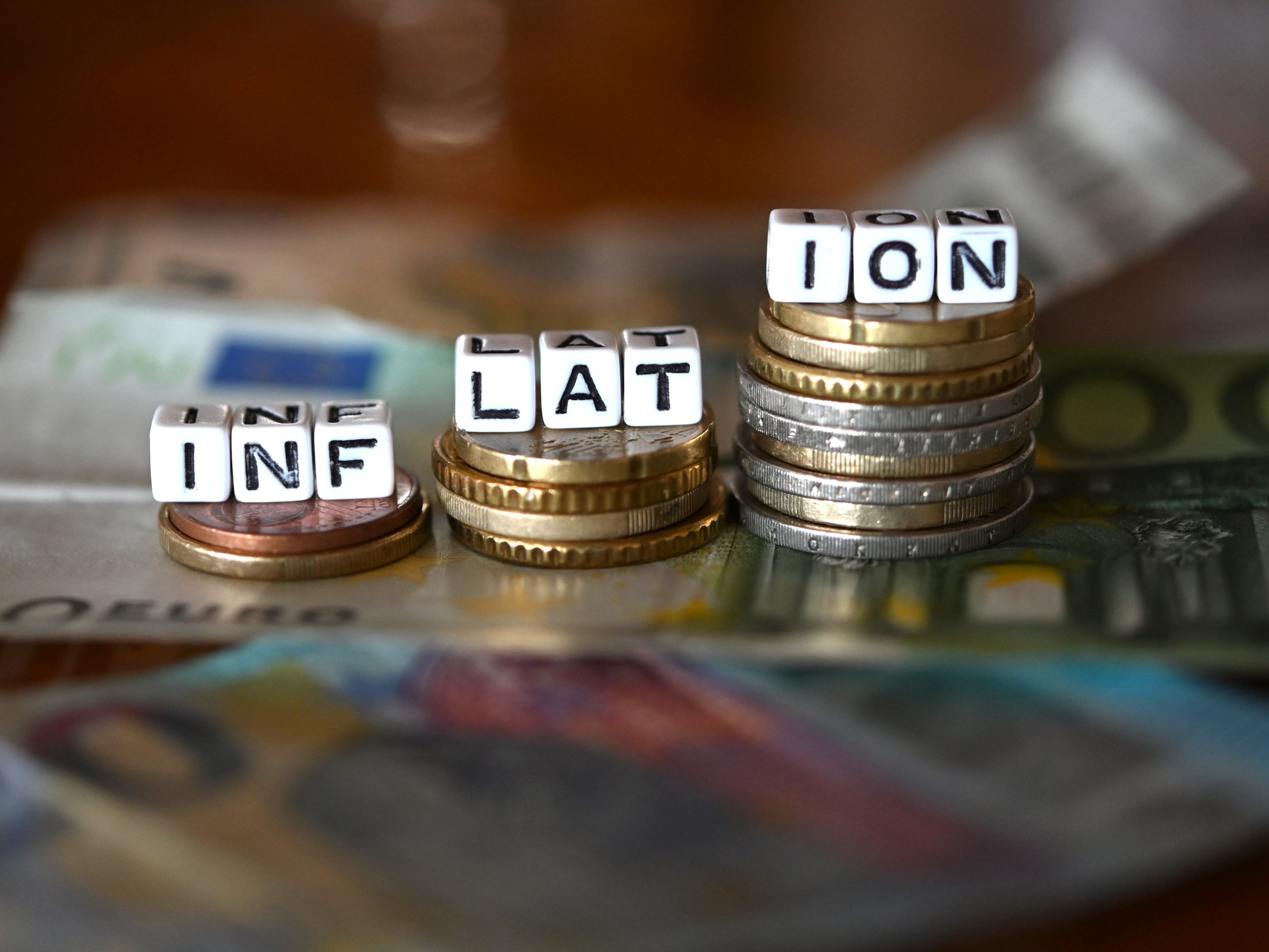 Die Inflation sank im Juni laut Schnellschätzung auf 8,0 Prozent. Die Inflation sank im Juni laut Schnellschätzung auf 8,0 Prozent.