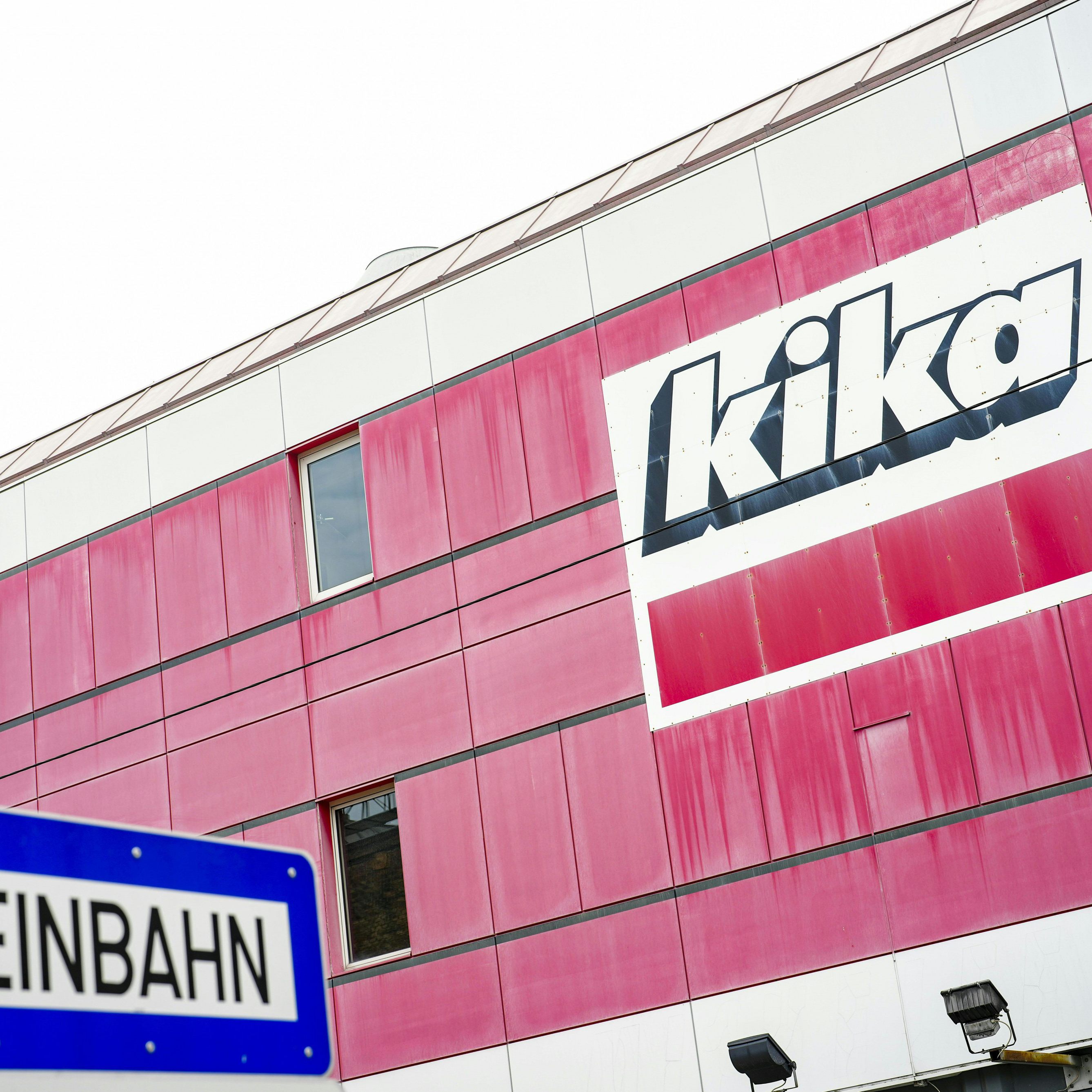 Pressekonferenz zu Kika/Leiner.