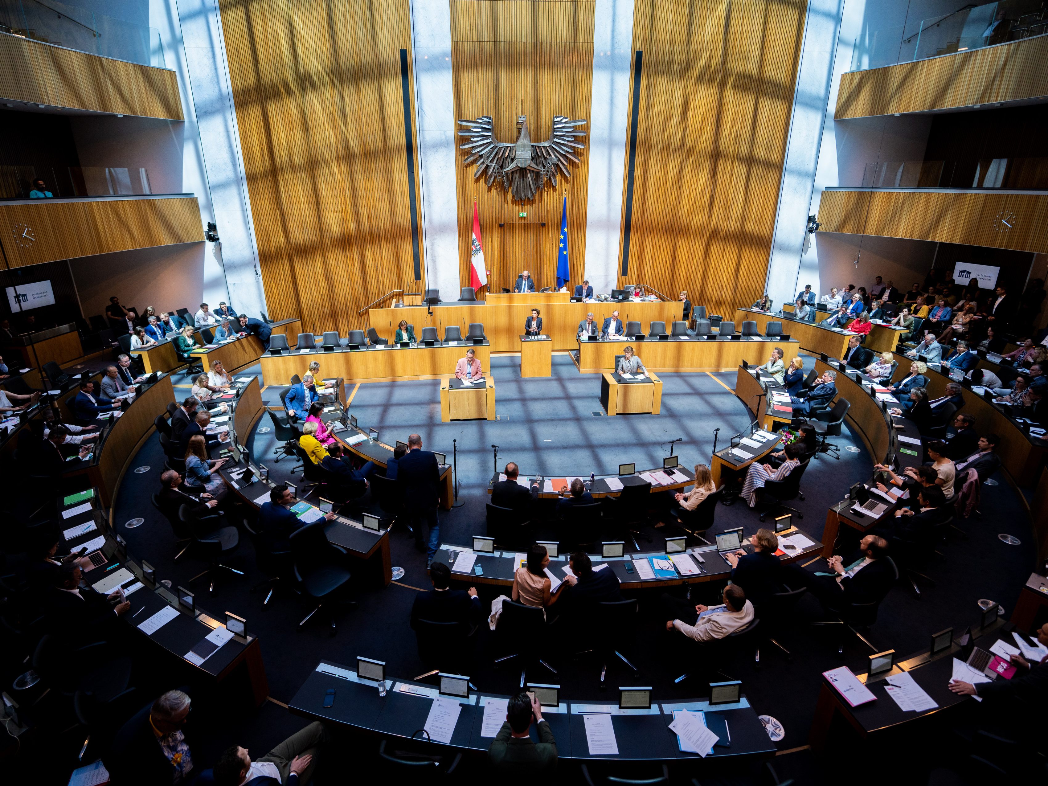 Der Nationalrat beendet die Corona-Pandemie.