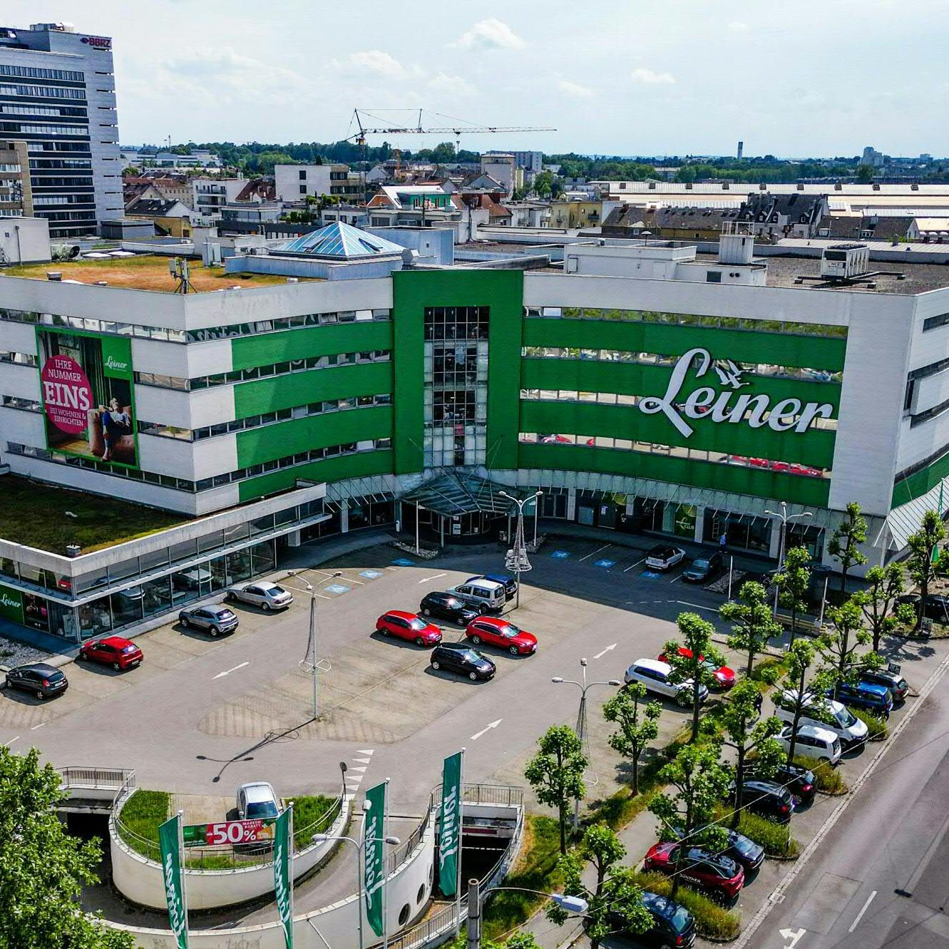 Der neue Kika/Leiner-Eigentümer prüft eine Insolvenz-Option.